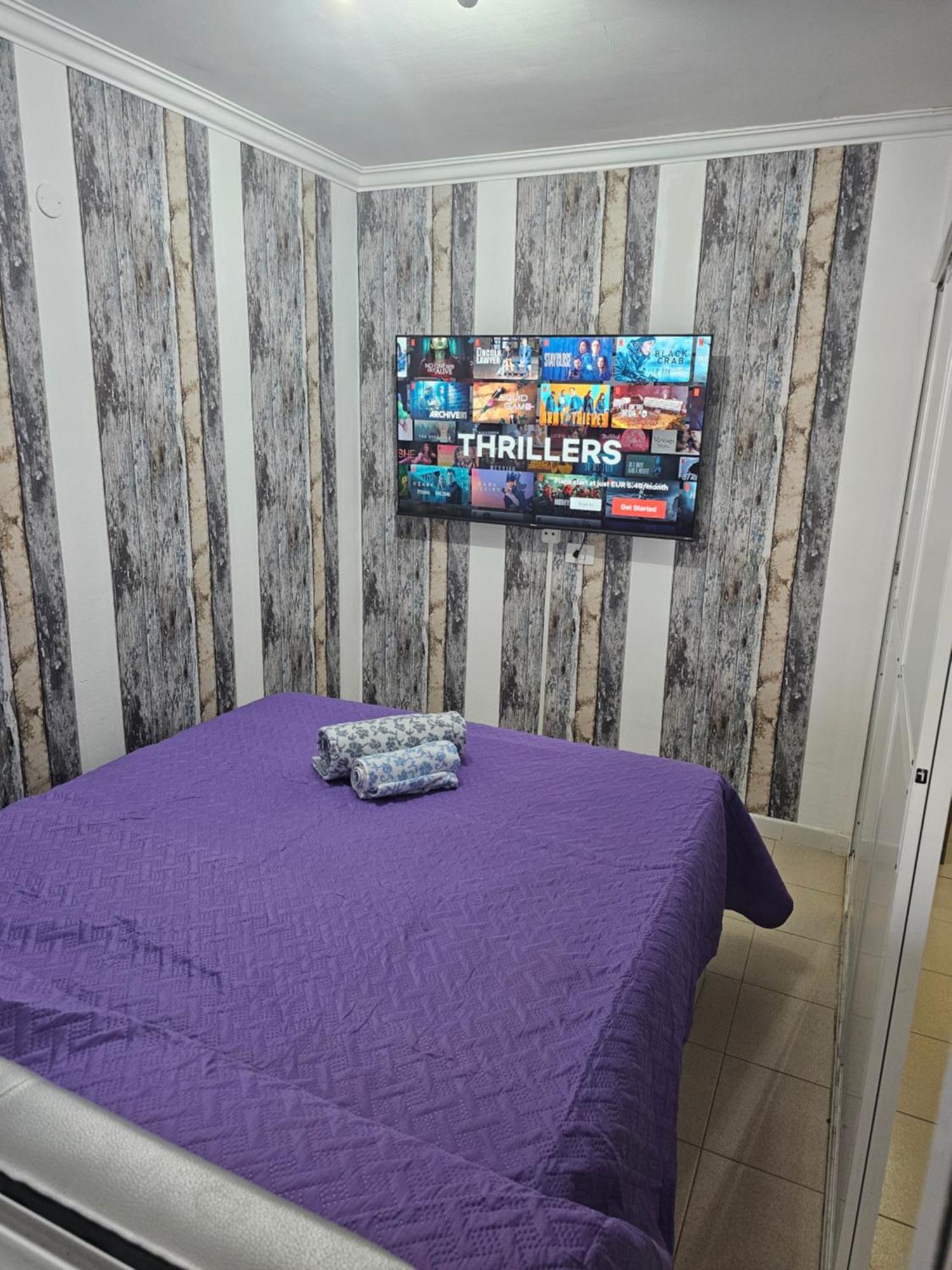 Cozy Studio, Aircon And 3 Pools *