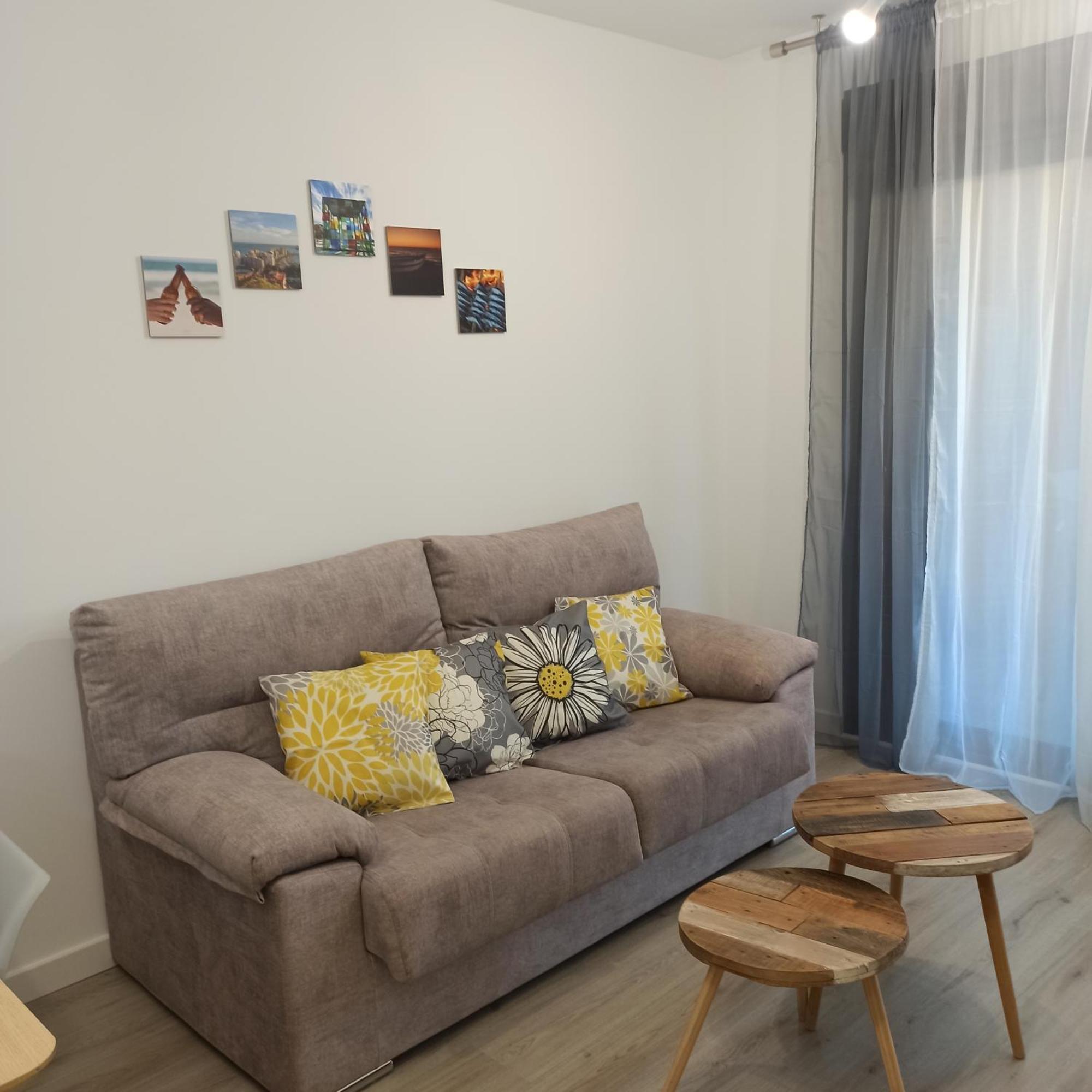 Myr Apartment *