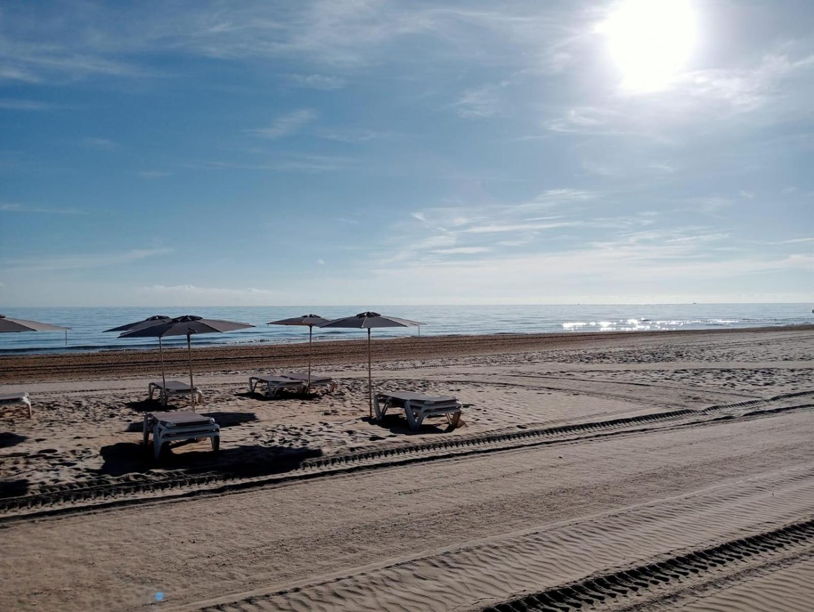 Increibles Vistas Al Mar, Montana, Con A-a, Piscina, Parking, Calefaccion- Galardon Excelencia 2024-2025 Apartment Playa de Gandia