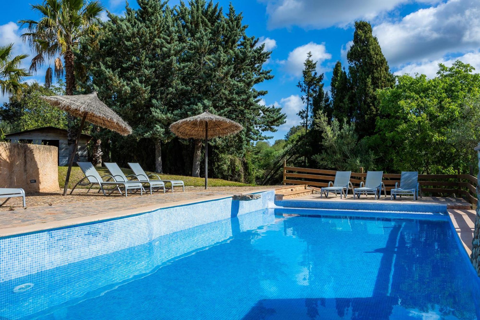 Es Galliner S'hort De Sa Begura Apartment