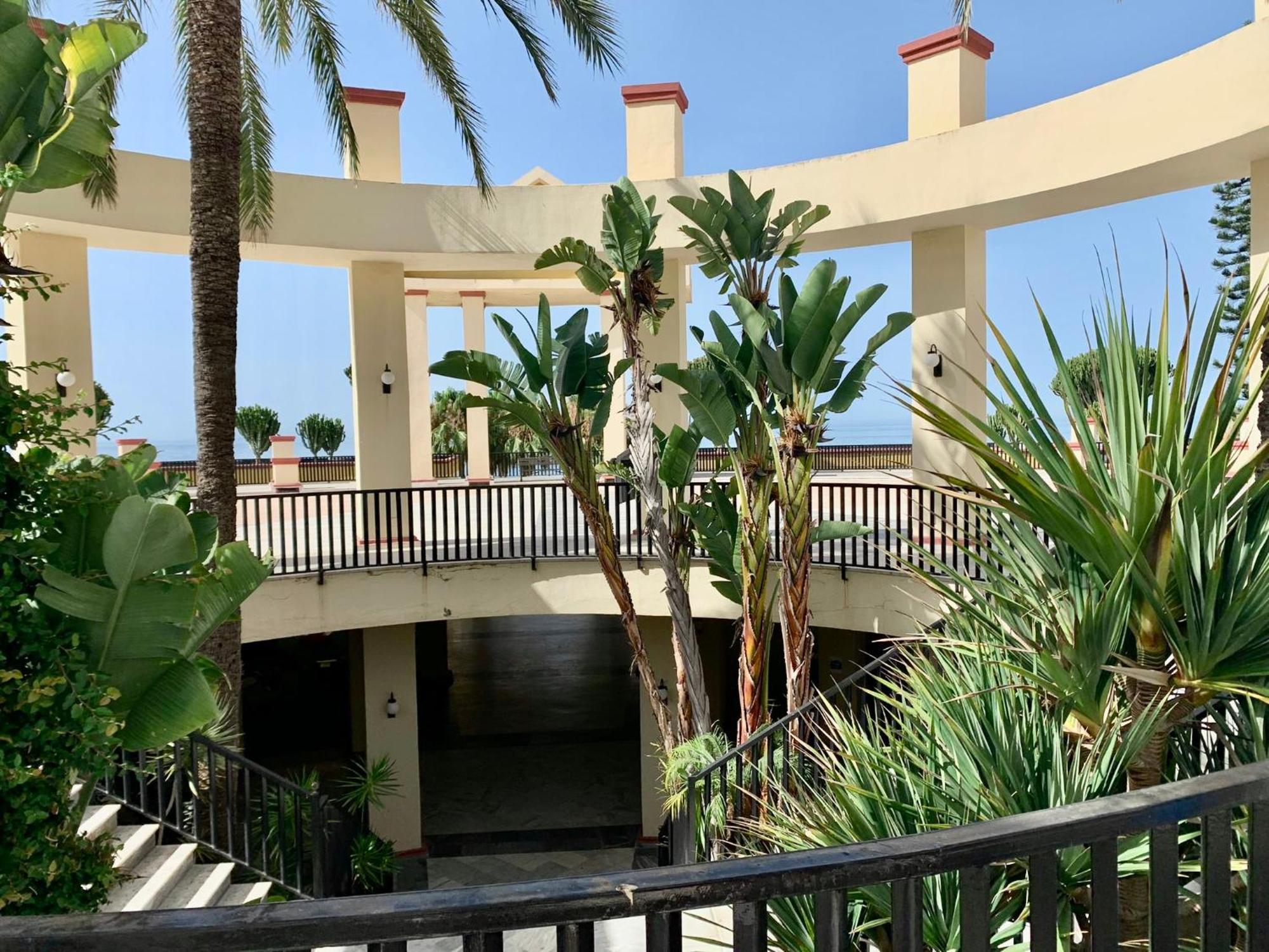 Beachfront Romana Playa Elviria Marbella