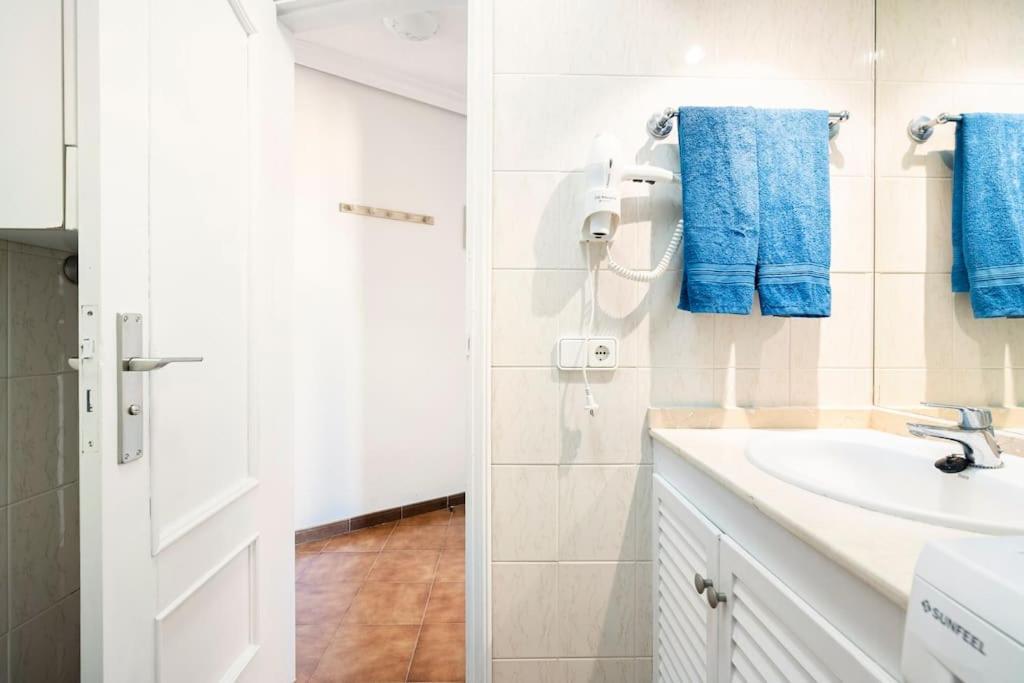Apartment Royal Blue Terracotta Designer Golf Del Sur *