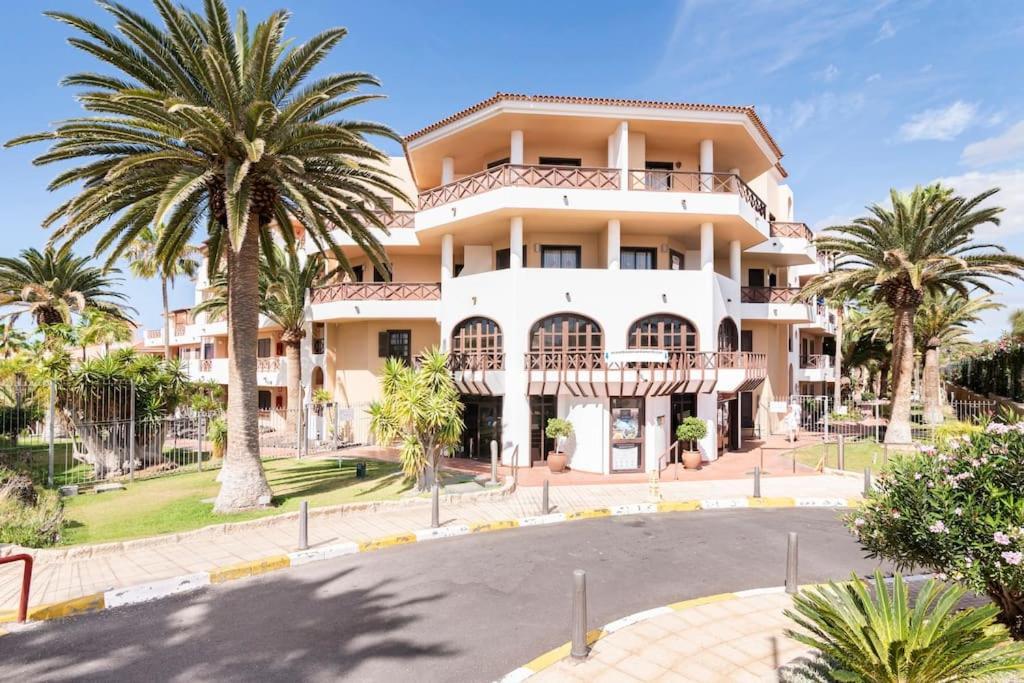 Apartment Royal Blue Terracotta Designer Golf Del Sur *