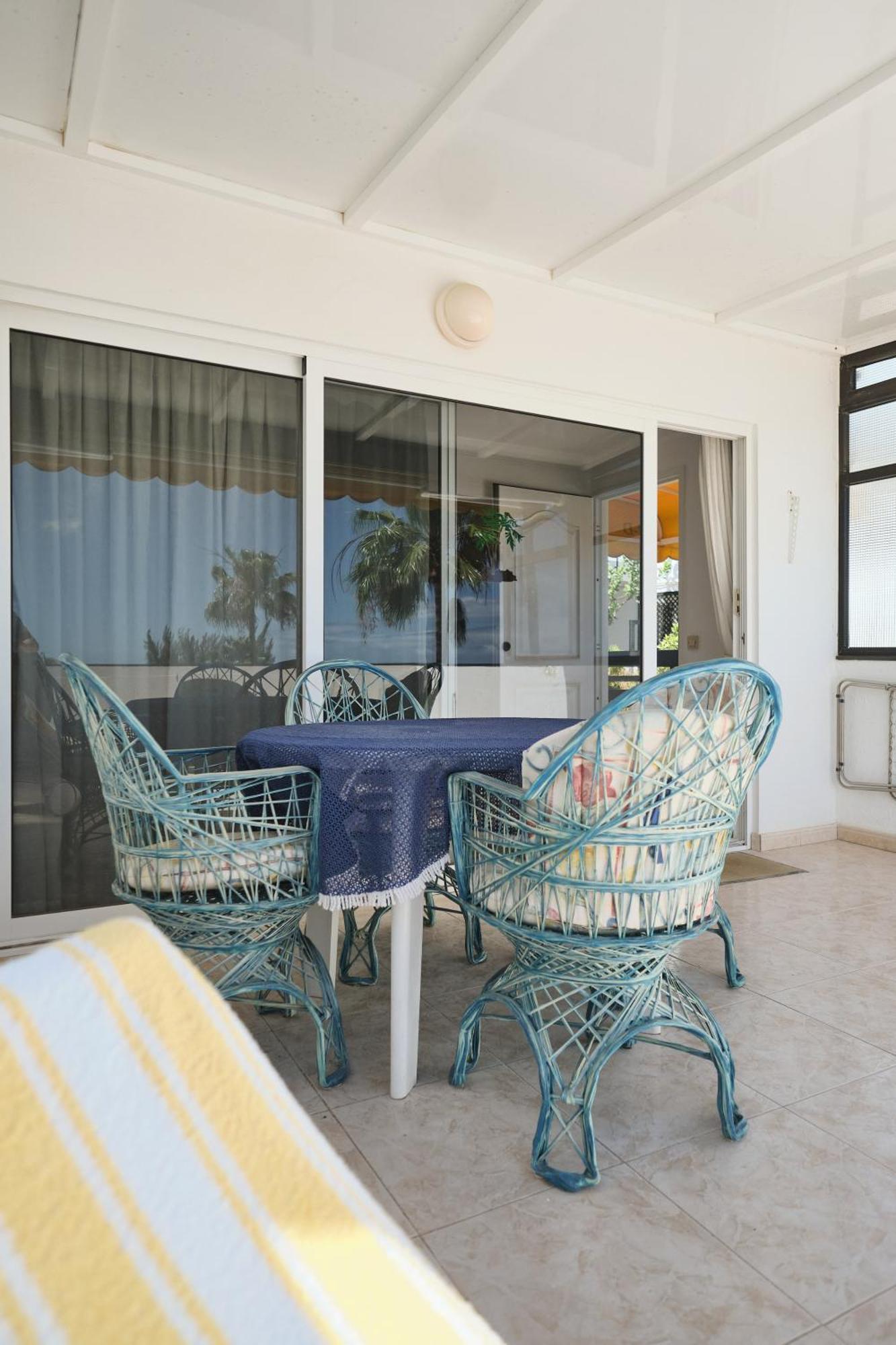 Apartment Lovely In San Agustin: Steps Away From Playa Del Ingles And Maspalomas! *