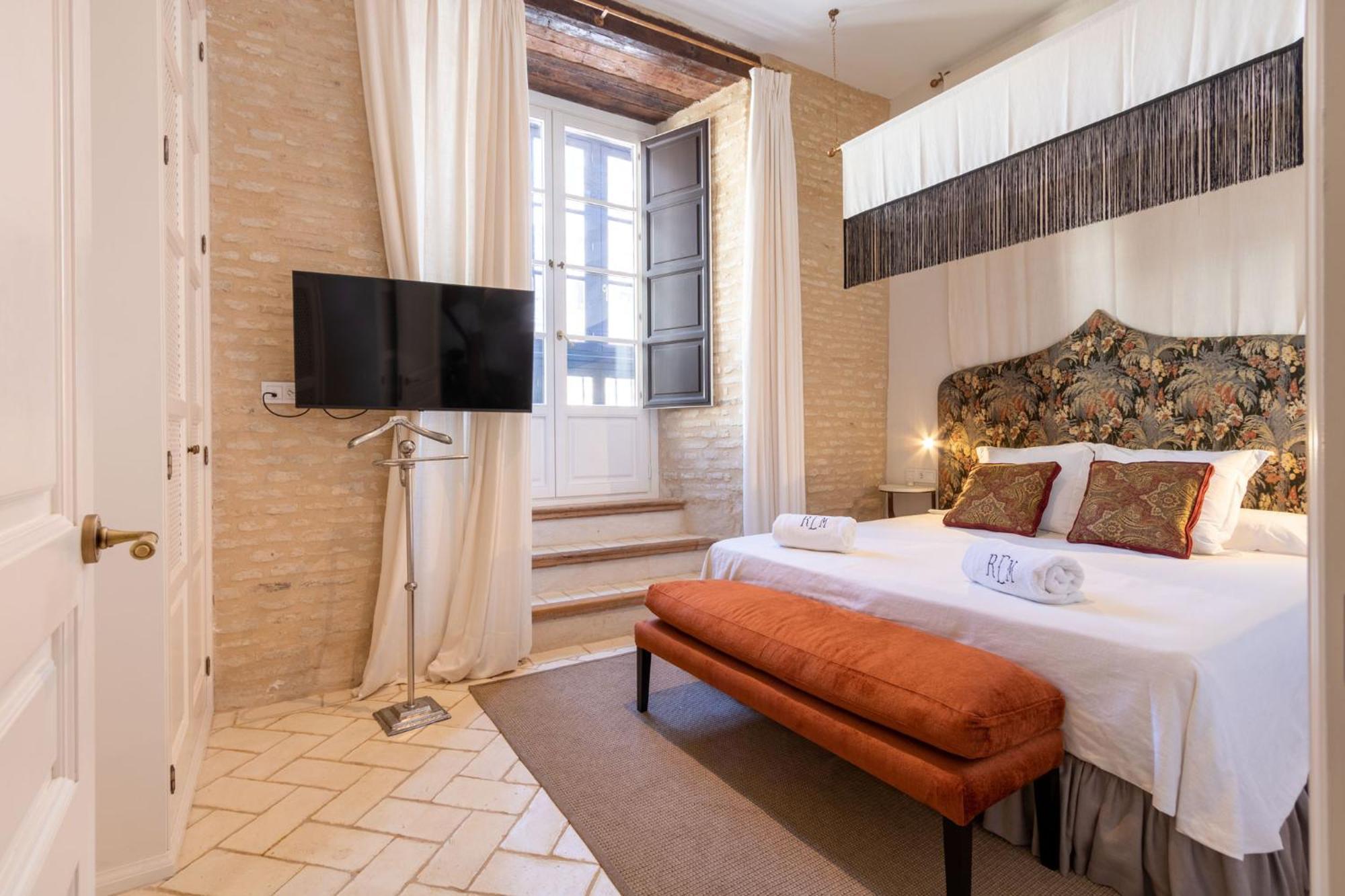 Apartahotel Real Casa De La Moneda Deluxe Sevilla