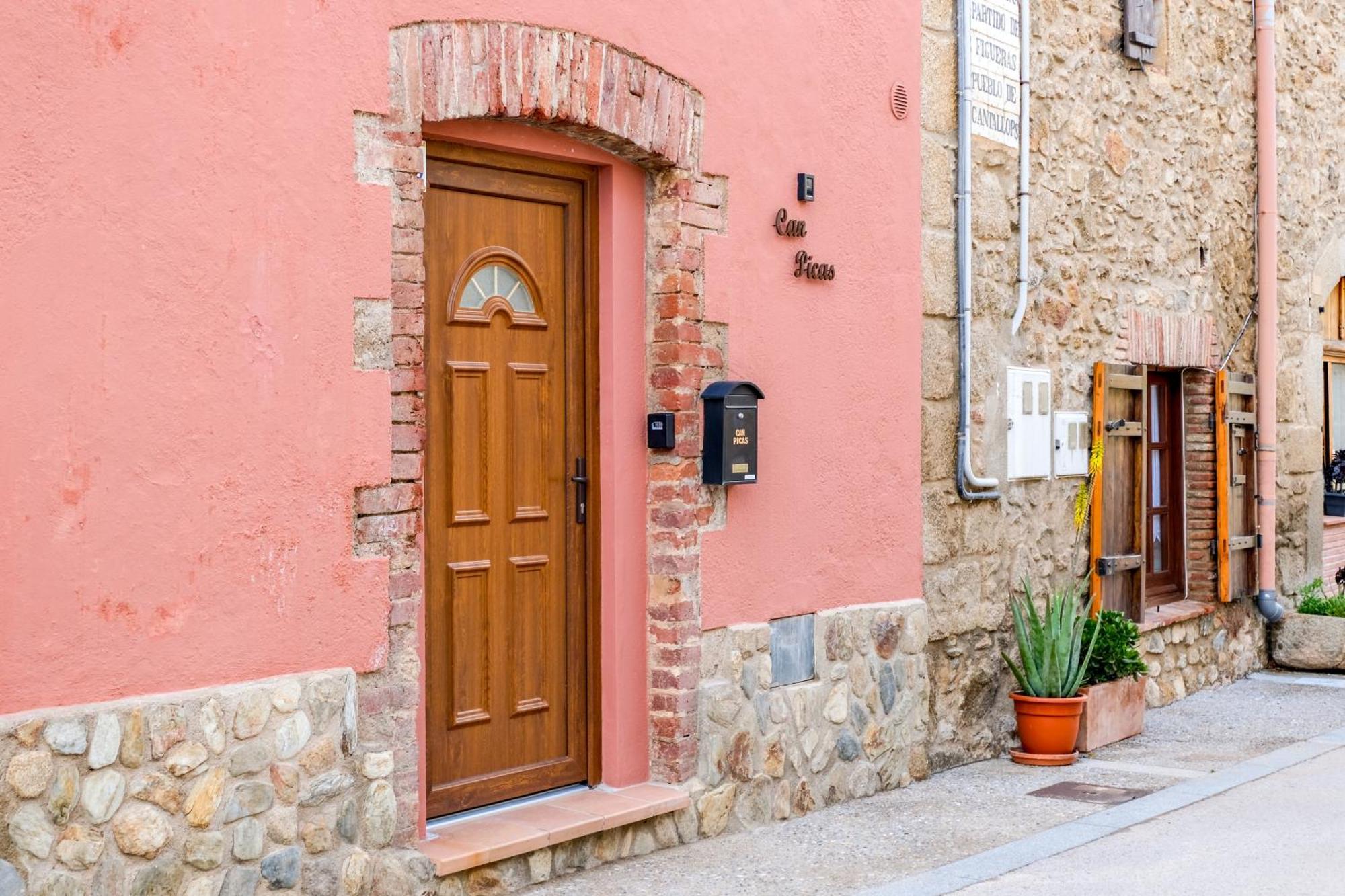Apartment Rural Picas Cantallops