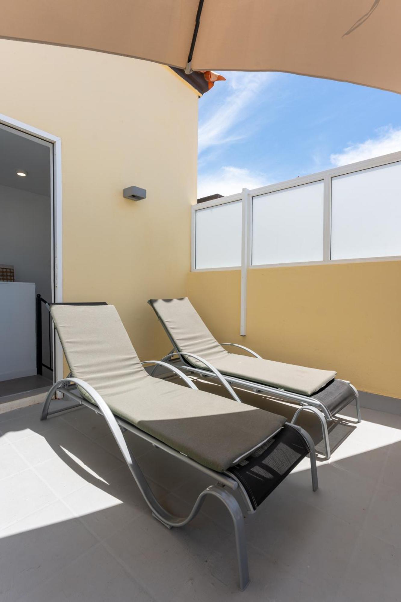 Callao Sunset Apartment, Sea View And Pool