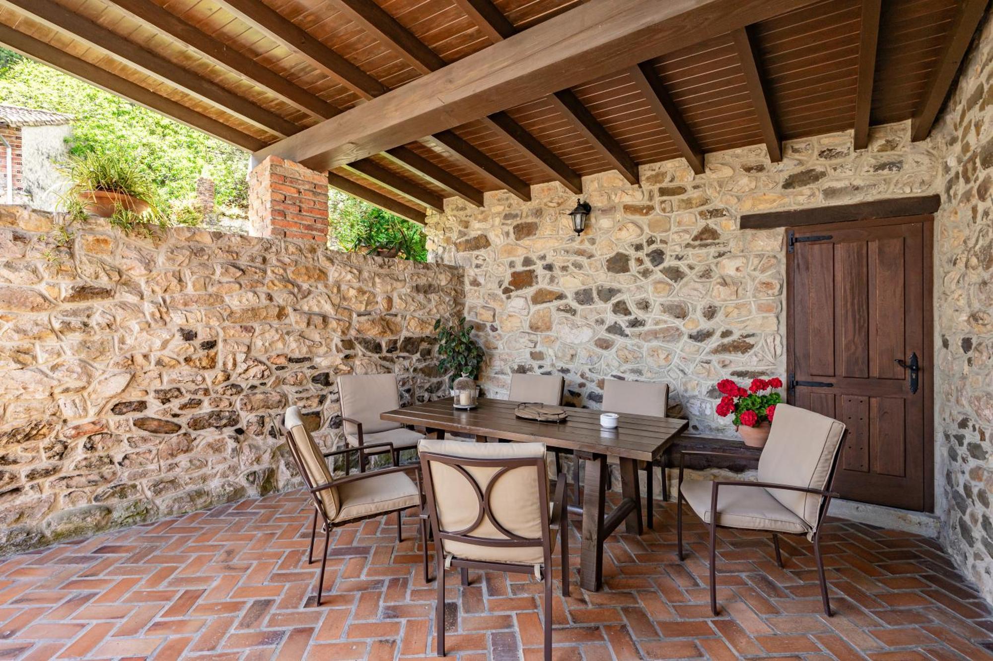 Casa De Aldea La Venta Probes Сasa de vacaciones Llanes