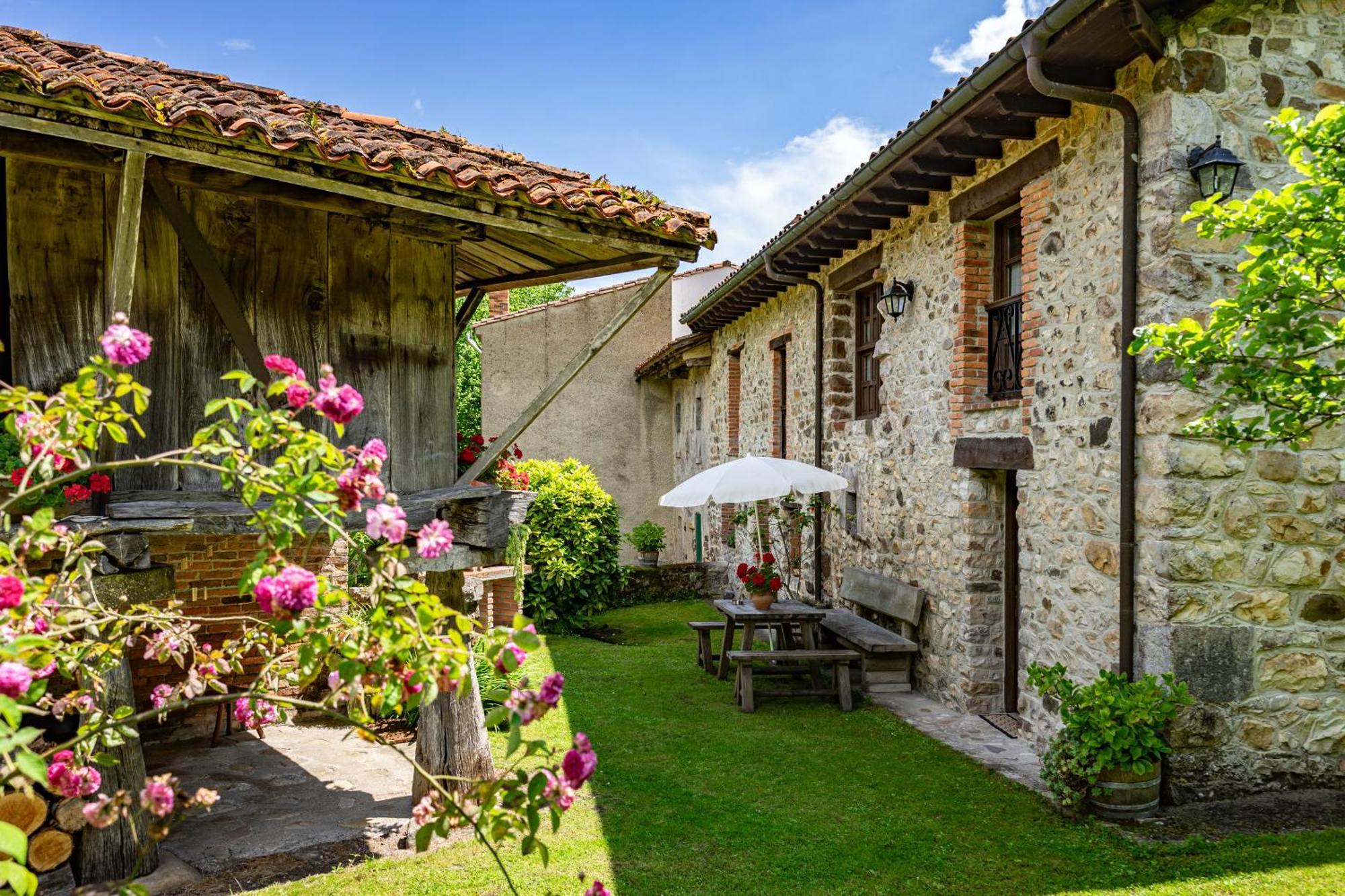 Casa De Aldea La Venta Probes *