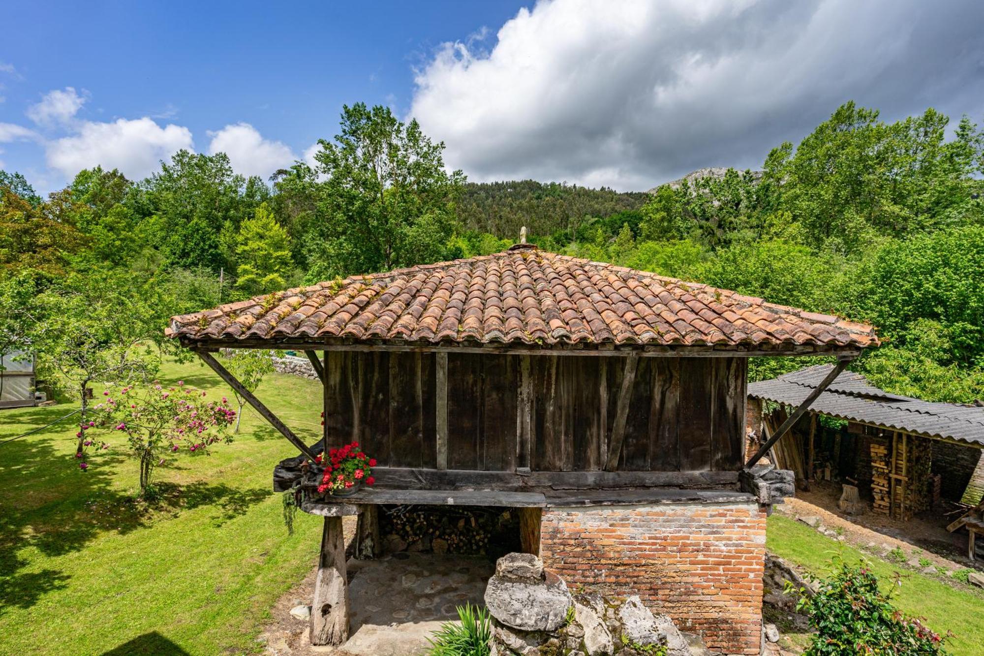 Casa De Aldea La Venta Probes Сasa de vacaciones *
