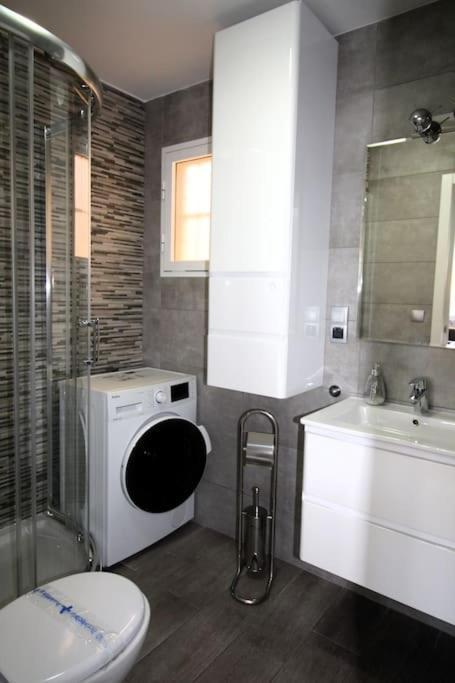 Apartment Residencial Patricio Zammit Aq-131 Elvira