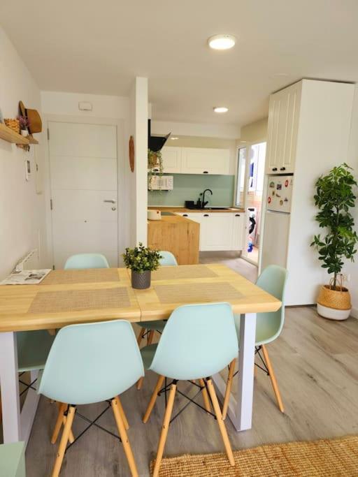 Apartamento Costa Canido - *