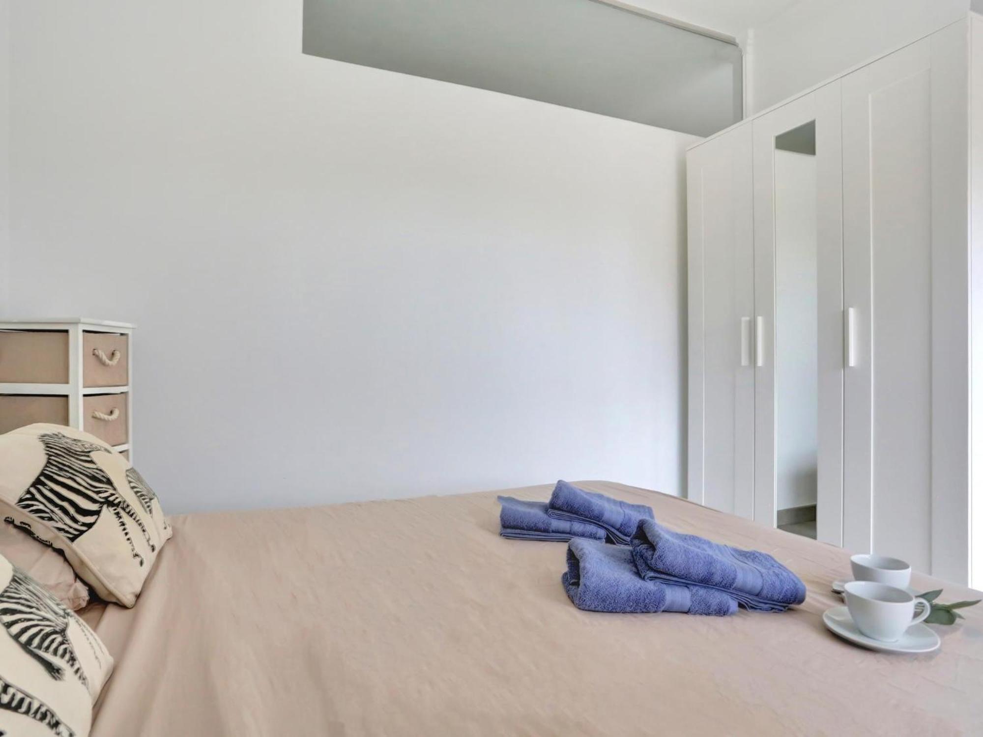 Little Gem, Panoramic Balcony, Con Air, Pool, Wifi Apartment