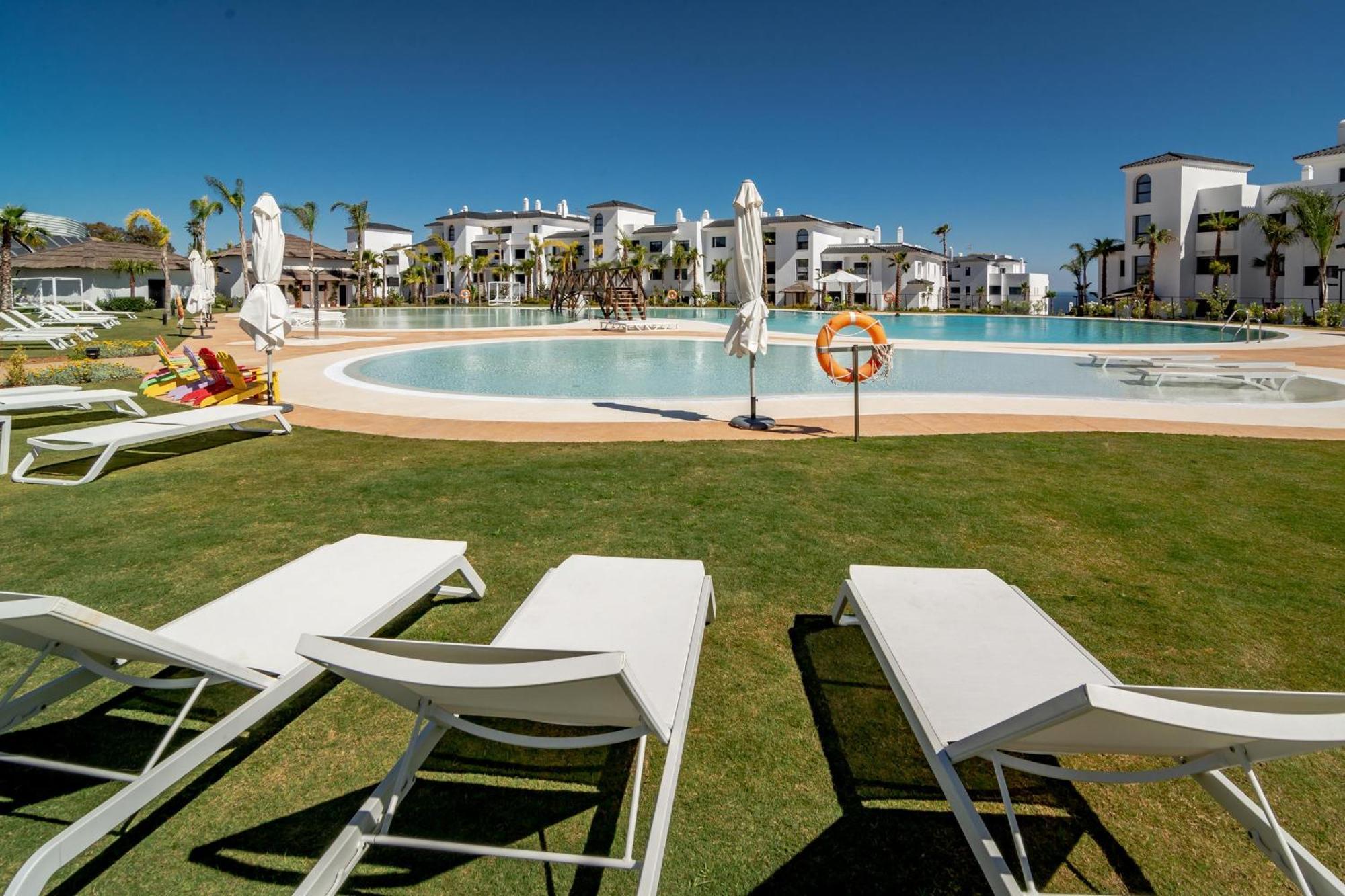 Lae91i- Stunning Family In Luxury Apartamento Estepona
