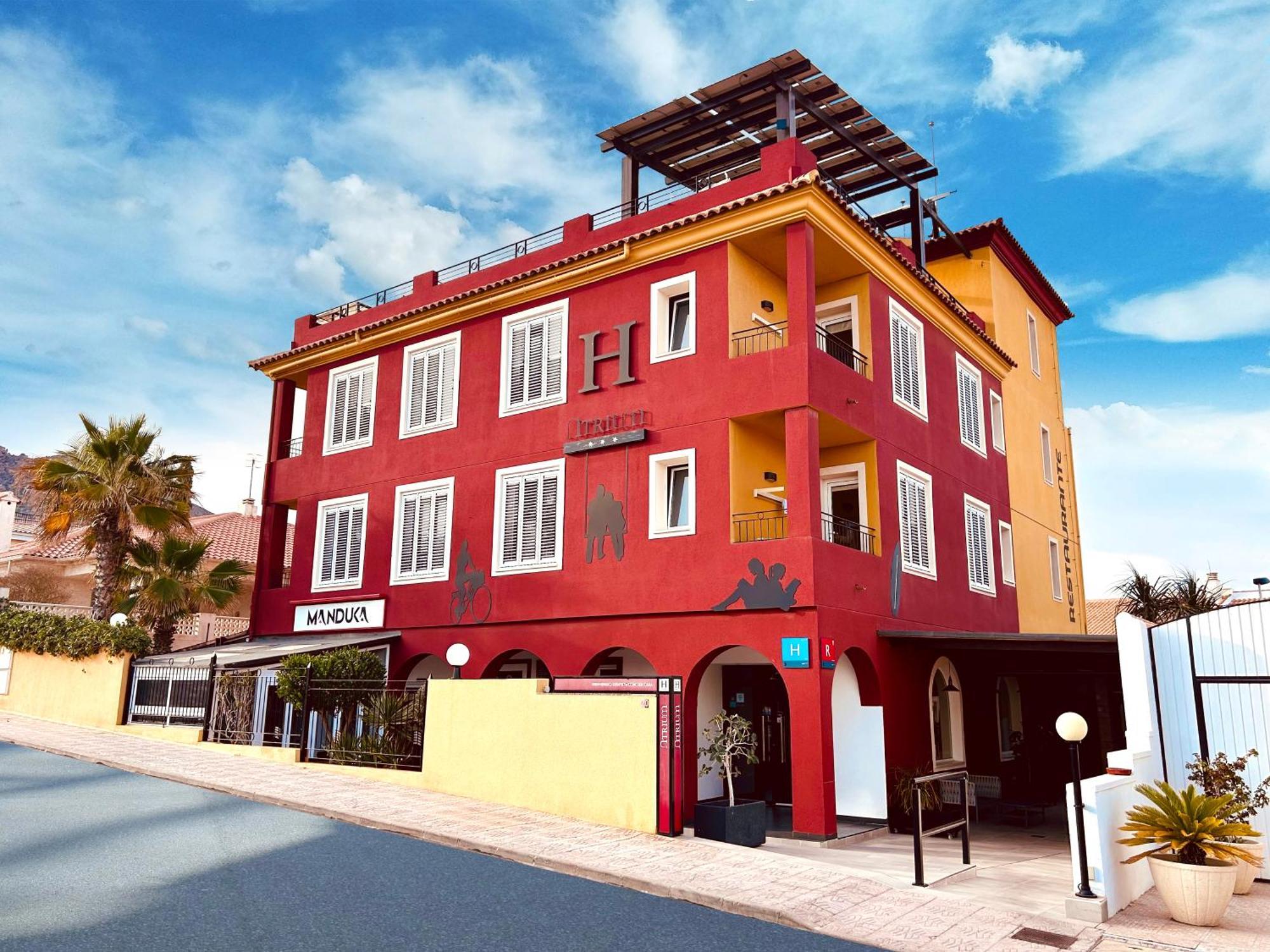 Atrium Hotel