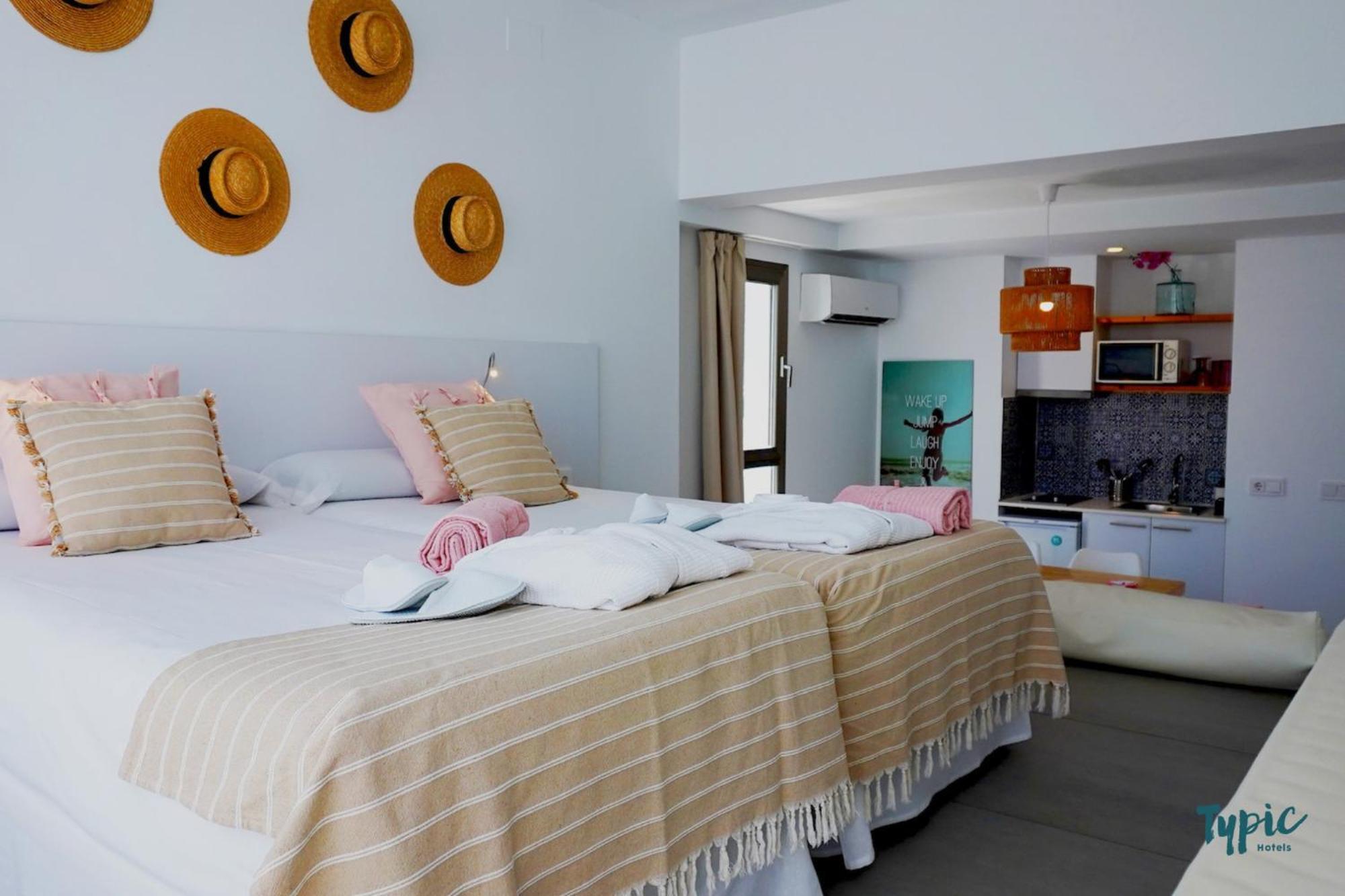 Marina Playa - Adults Only Apartahotel 4*