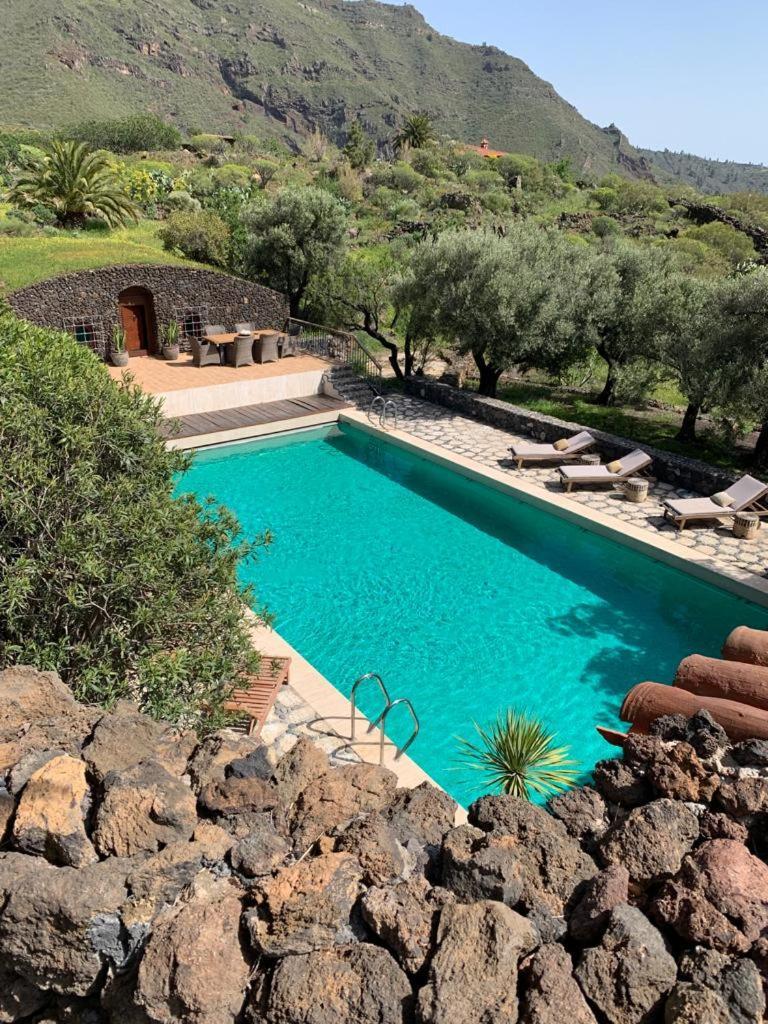 Luxury In Nature With Swimming Pool Luxus-finca In Der Mit Pool, De Lujo En La Naturaleza Con Piscina