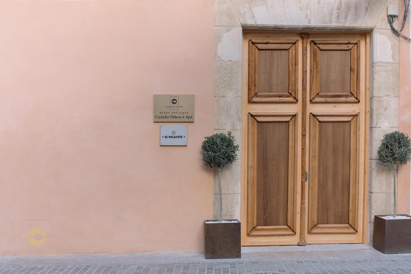 Aparthotel Castelar Palace & By Seaward Suites *