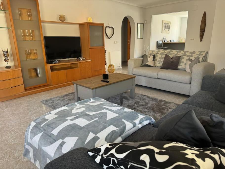 Casa Huntingshaw * Mazarron