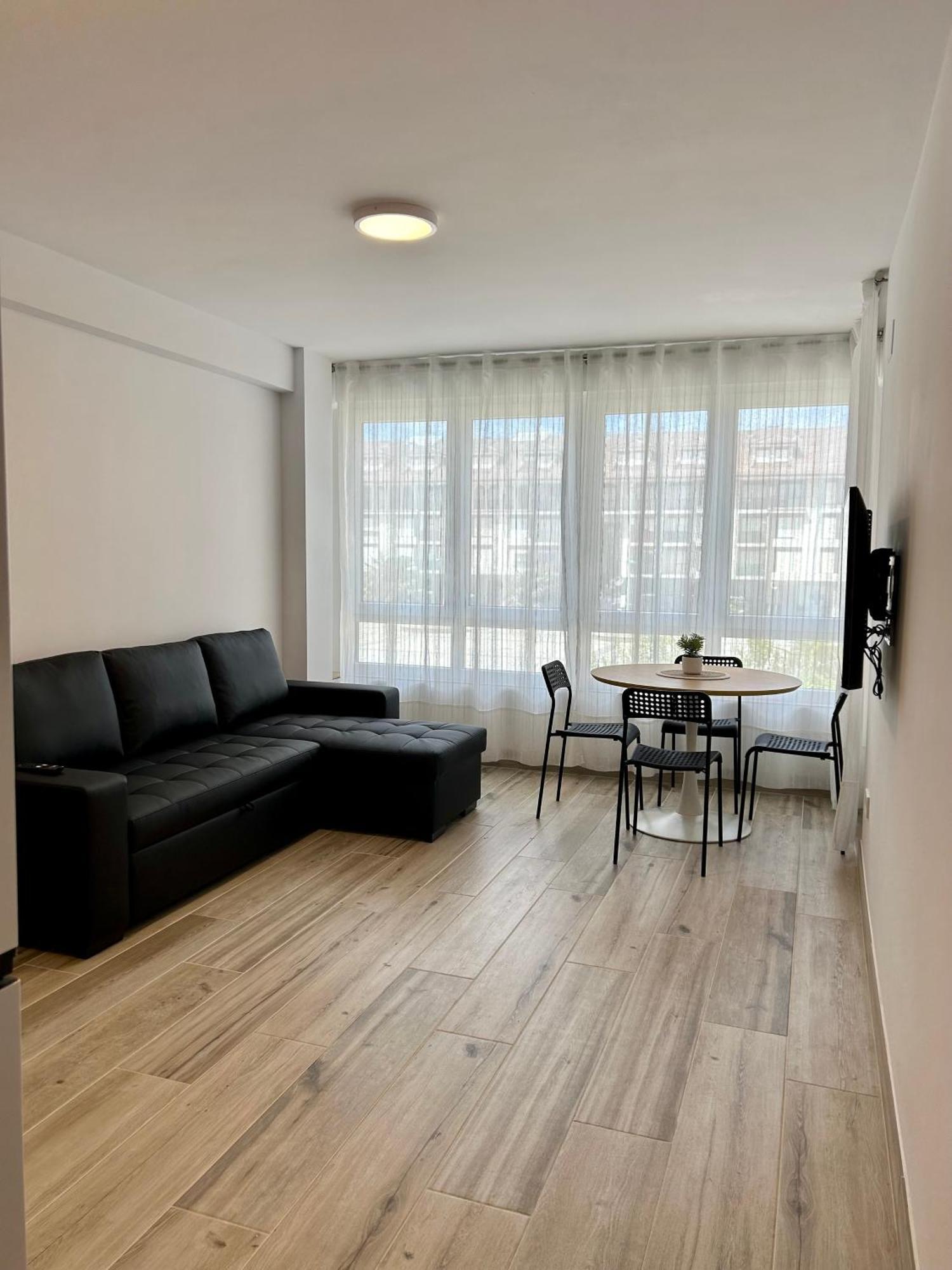 Apartment Plaza De La Playa Trengandin Noja