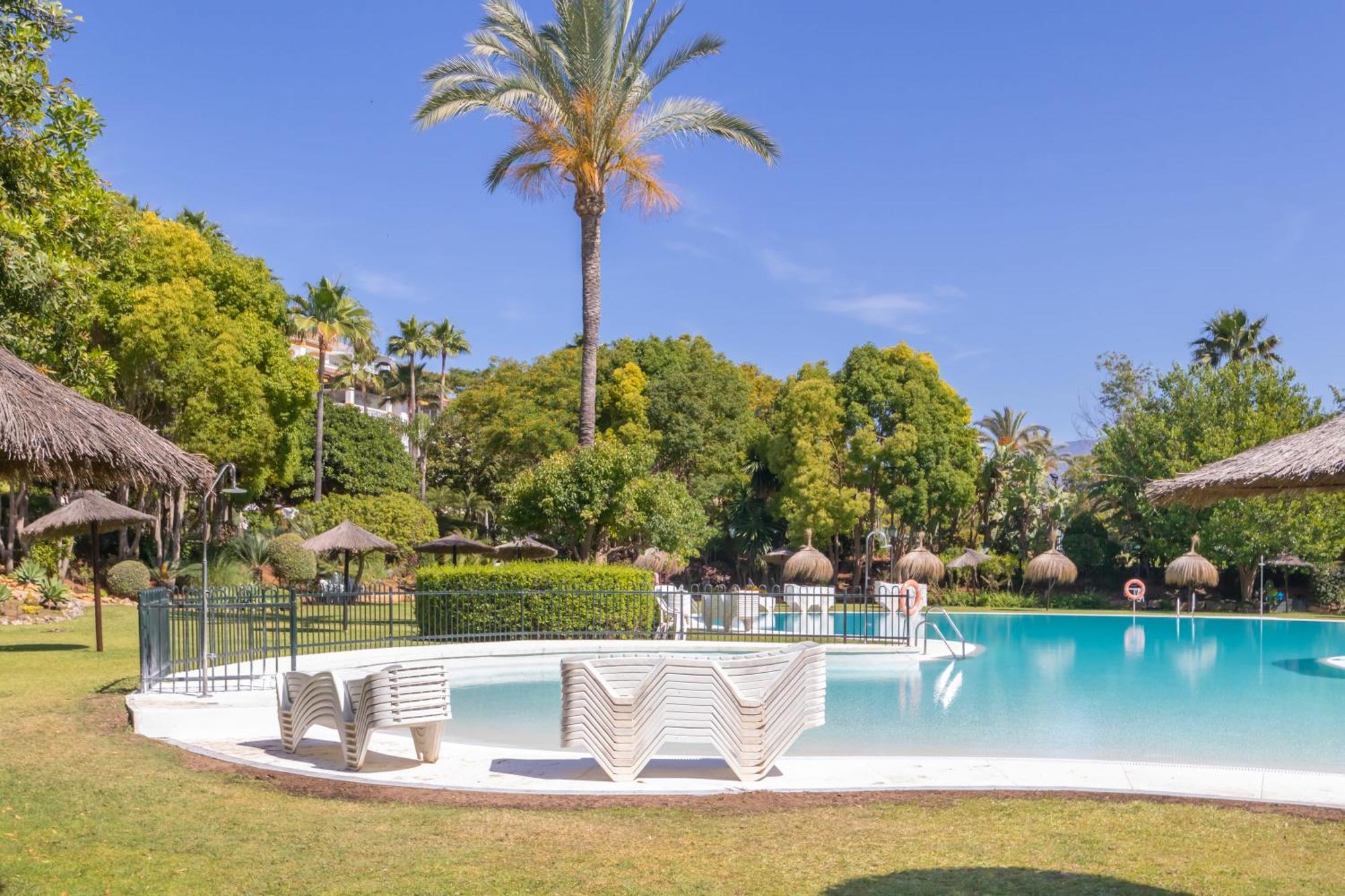 Dama De Noche L - Puerto Banus Apartment