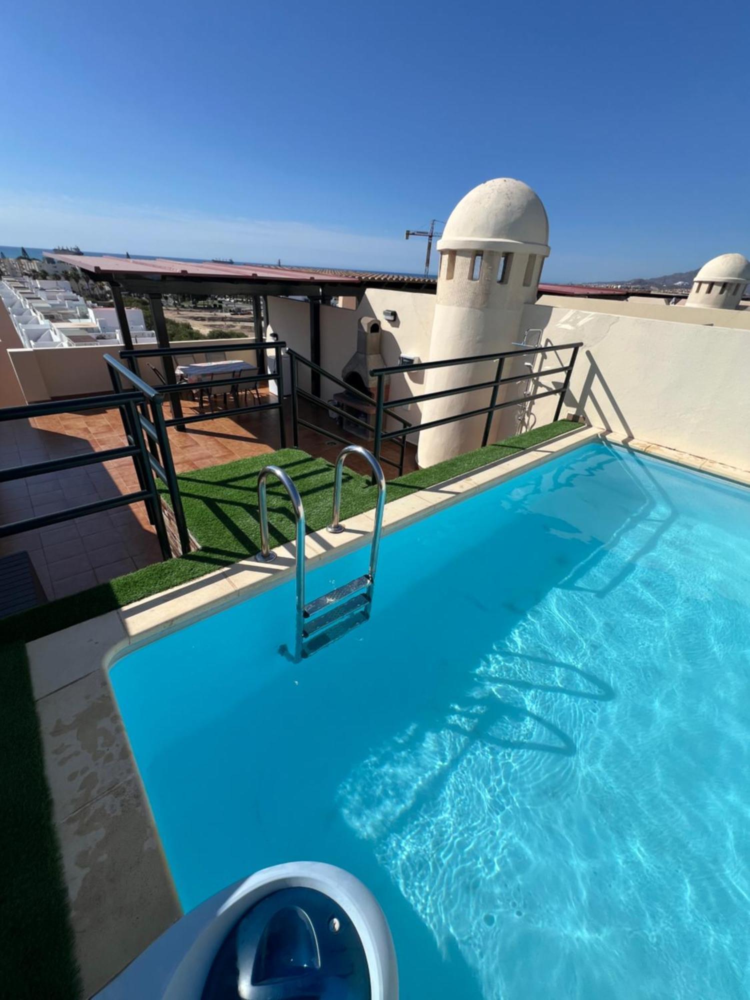 Atico Con Vistas Al Mar Y Piscina Privada