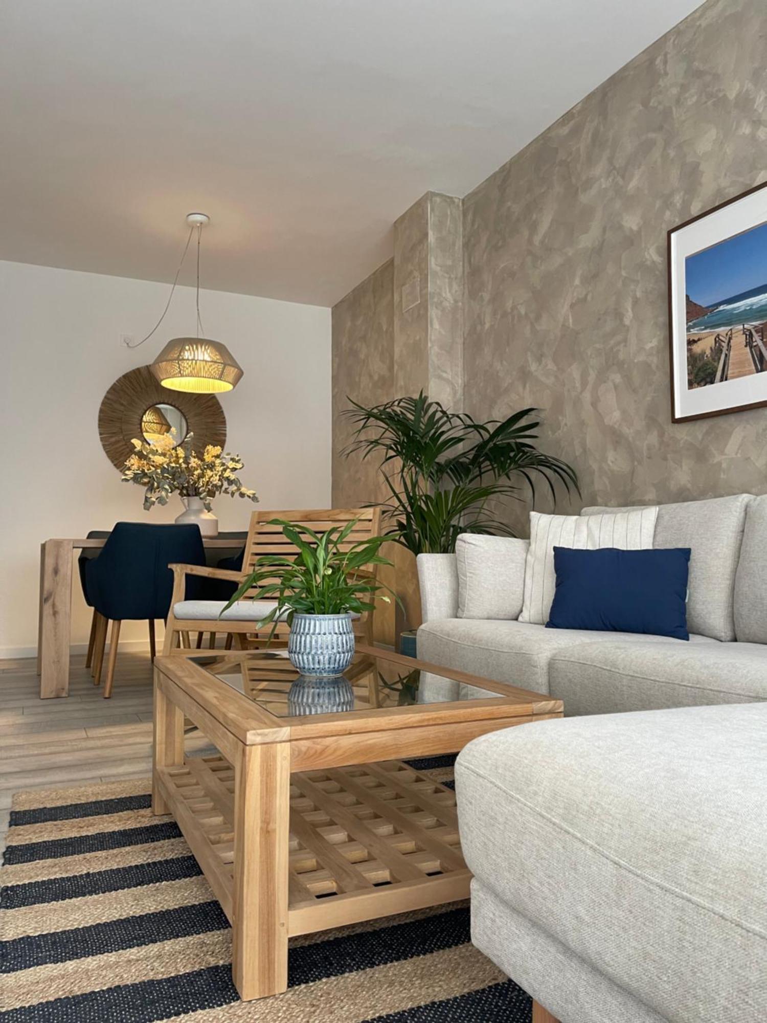 Apartment Con Piscina Y Cerca De La Playa