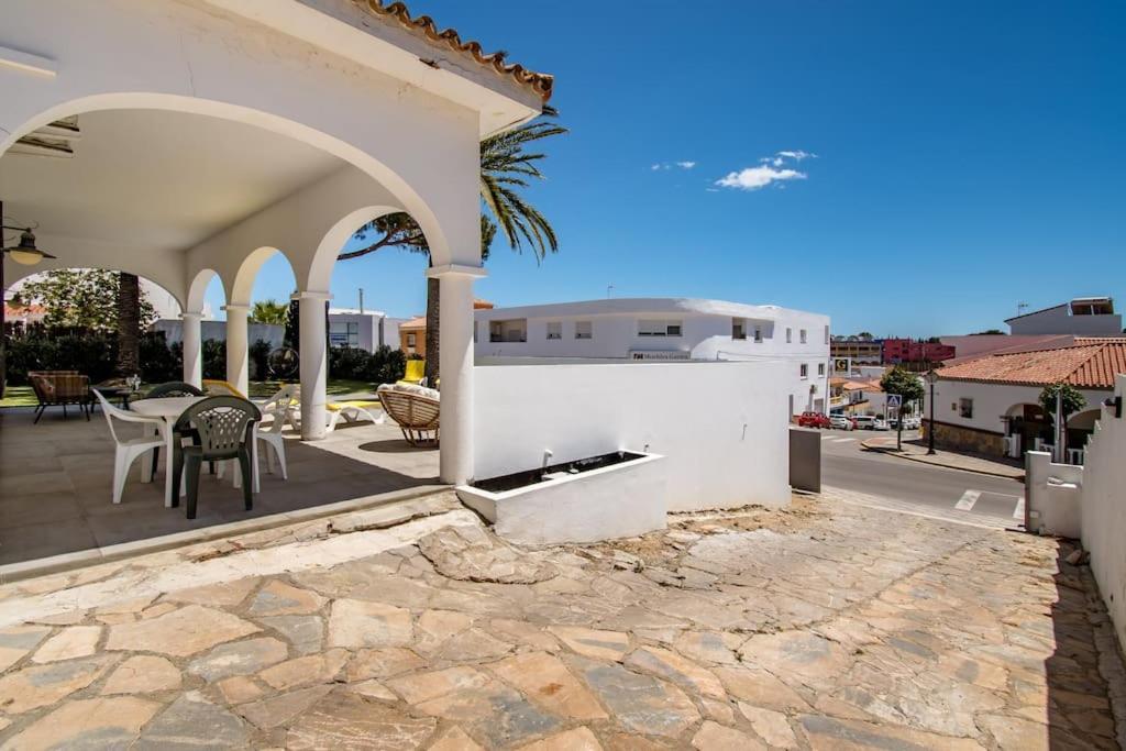 Villa Verianmar 4 Bedroom In Sotogrande With Pool Guadiaro