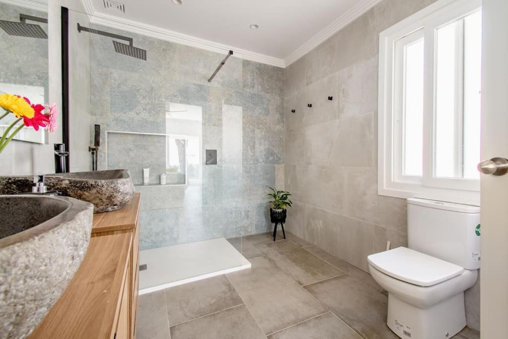 Villa Verianmar 4 Bedroom In Sotogrande With Pool
