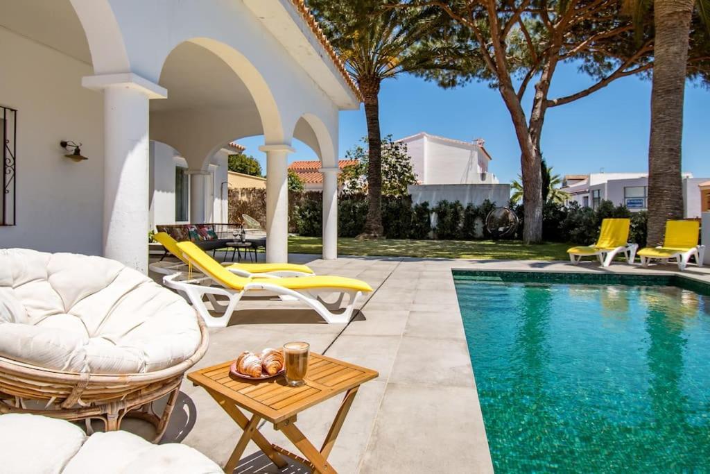 Verianmar 4 Bedroom In Sotogrande With Pool