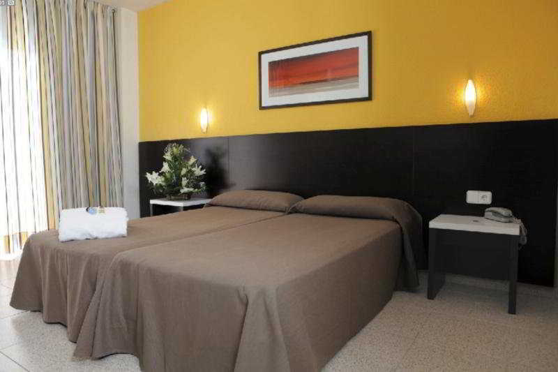 Azuline Mar Amantis&ii Hotel 3*