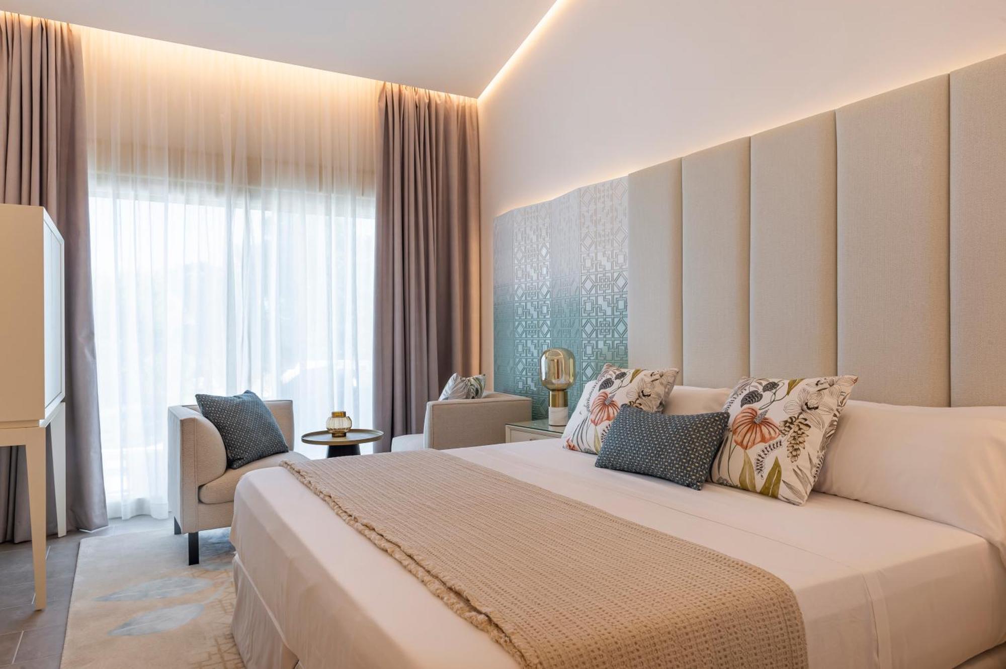 Hotel Dionis Boutique &