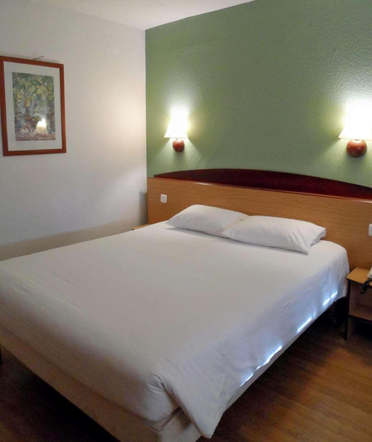 Travelodge Barcelona Del Valles Hotel 3*
