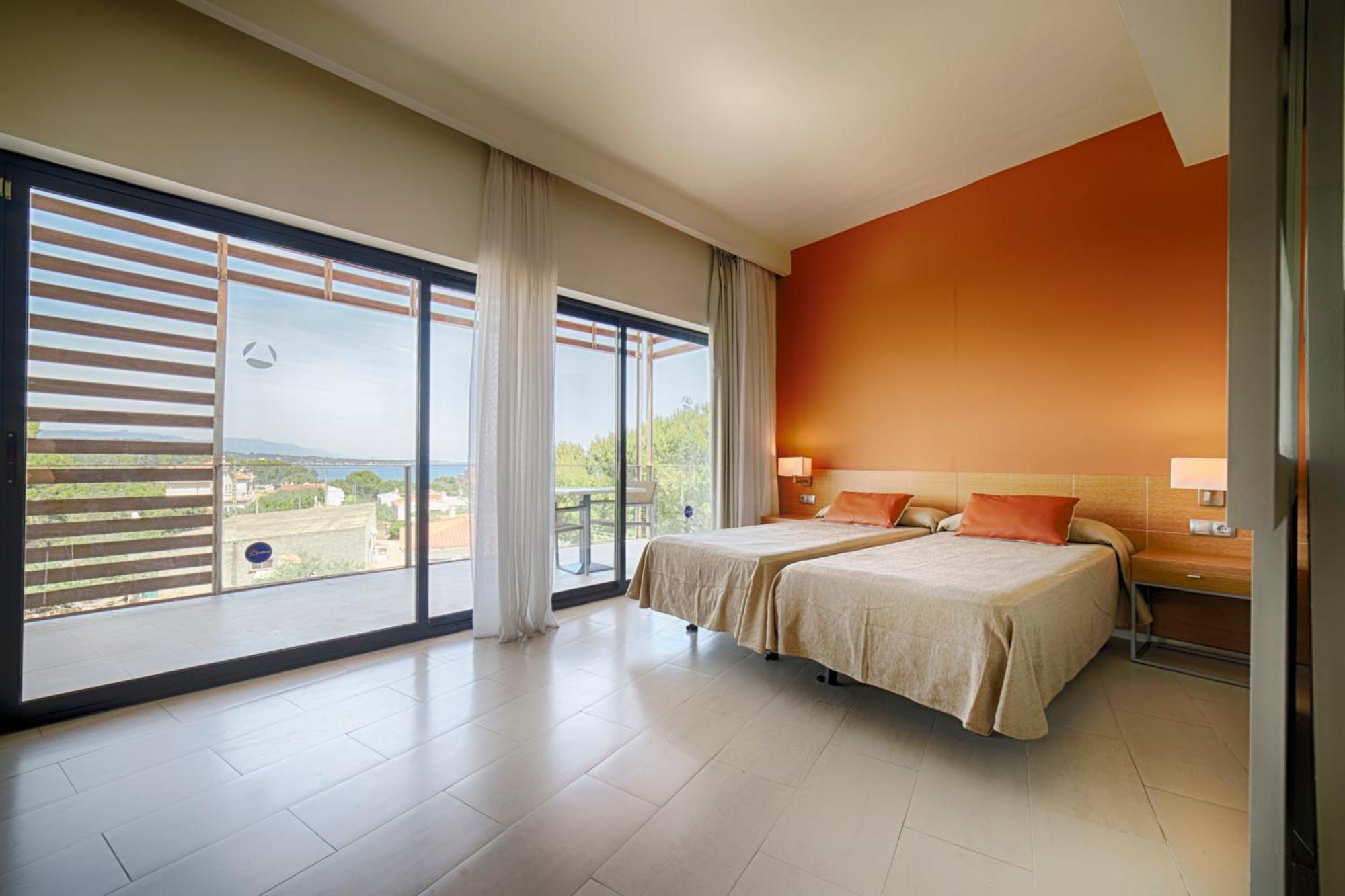 Ohtels Les Oliveres Hotel El Perello (Catalonia)