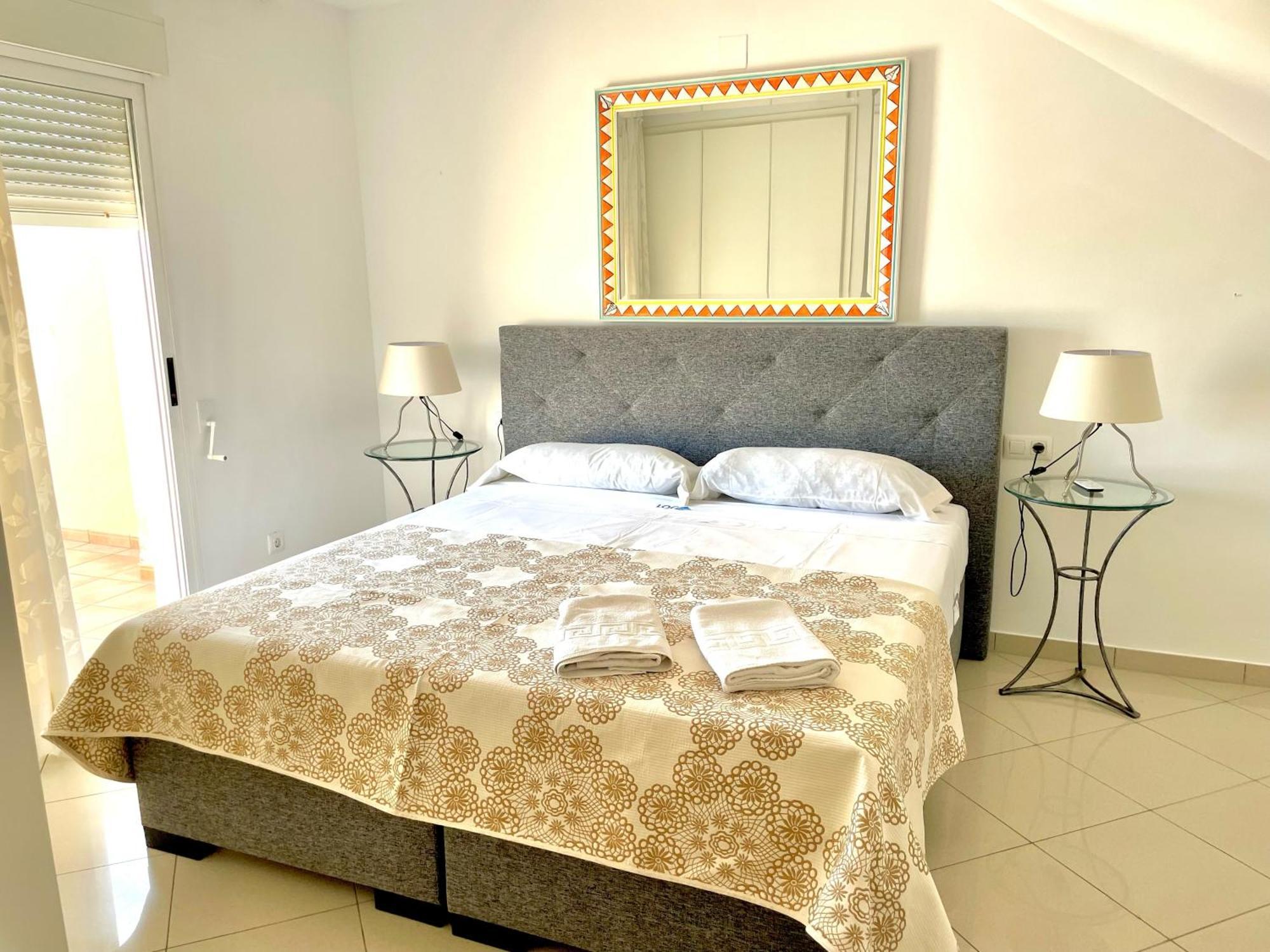 Duplex Jardines De I Apartment