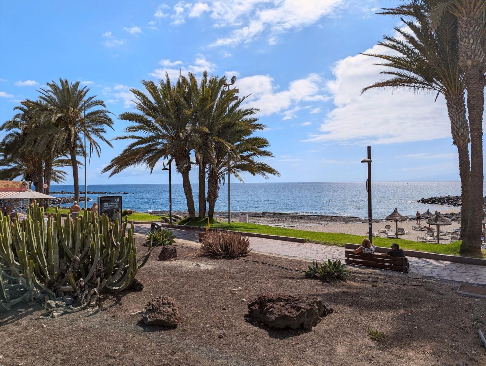 In Americas With Ocean View Apartment *