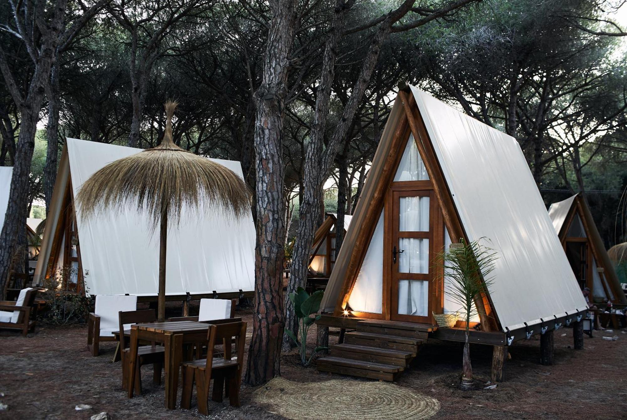 Taiga Conil Camping