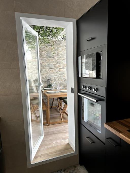Urban Terrace Retreat *
