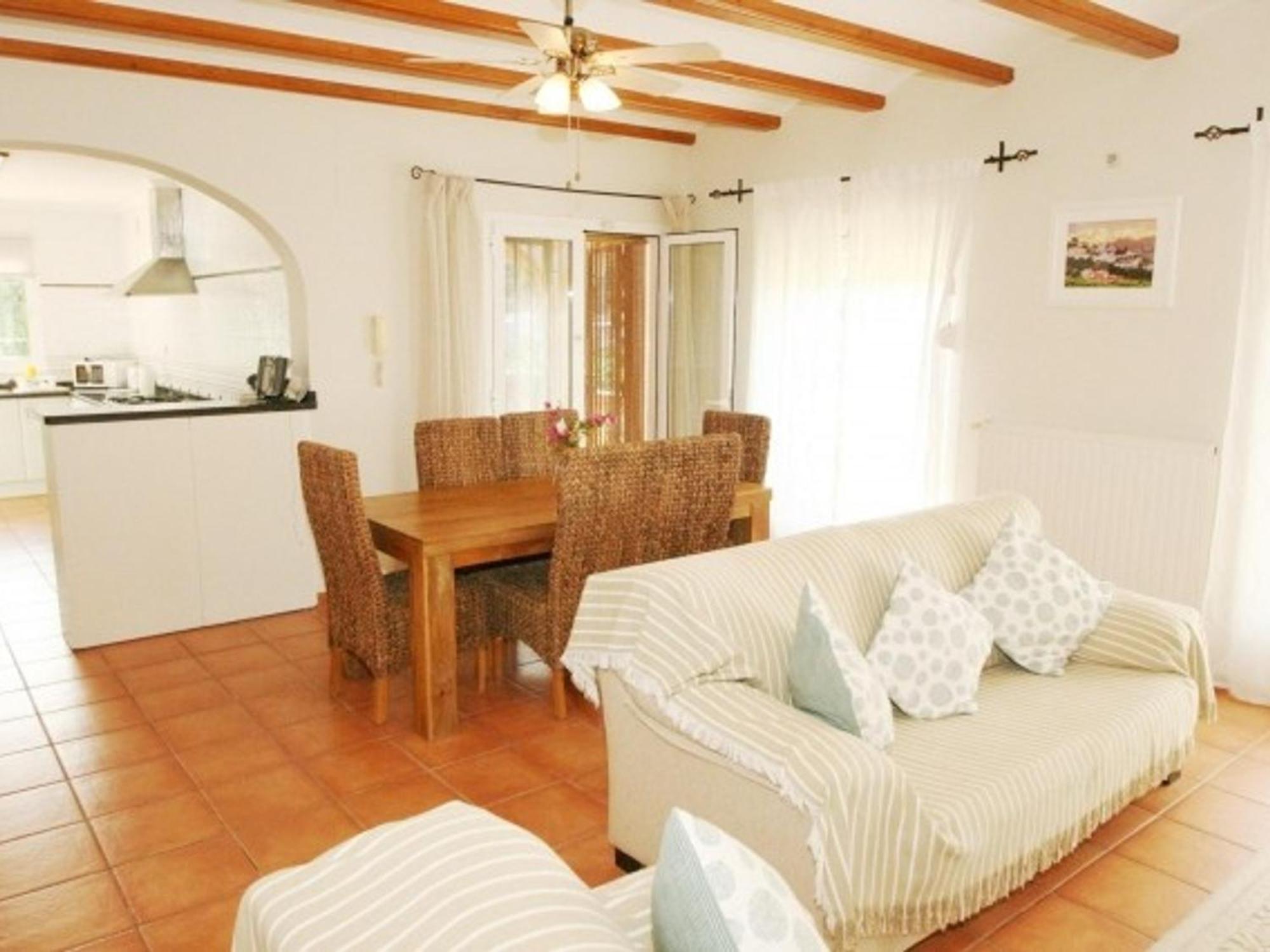 Villa Encantadora En Orba Con Piscina Privada Y Aire Acondicionado 6 Personas - Hisp-10-3 *