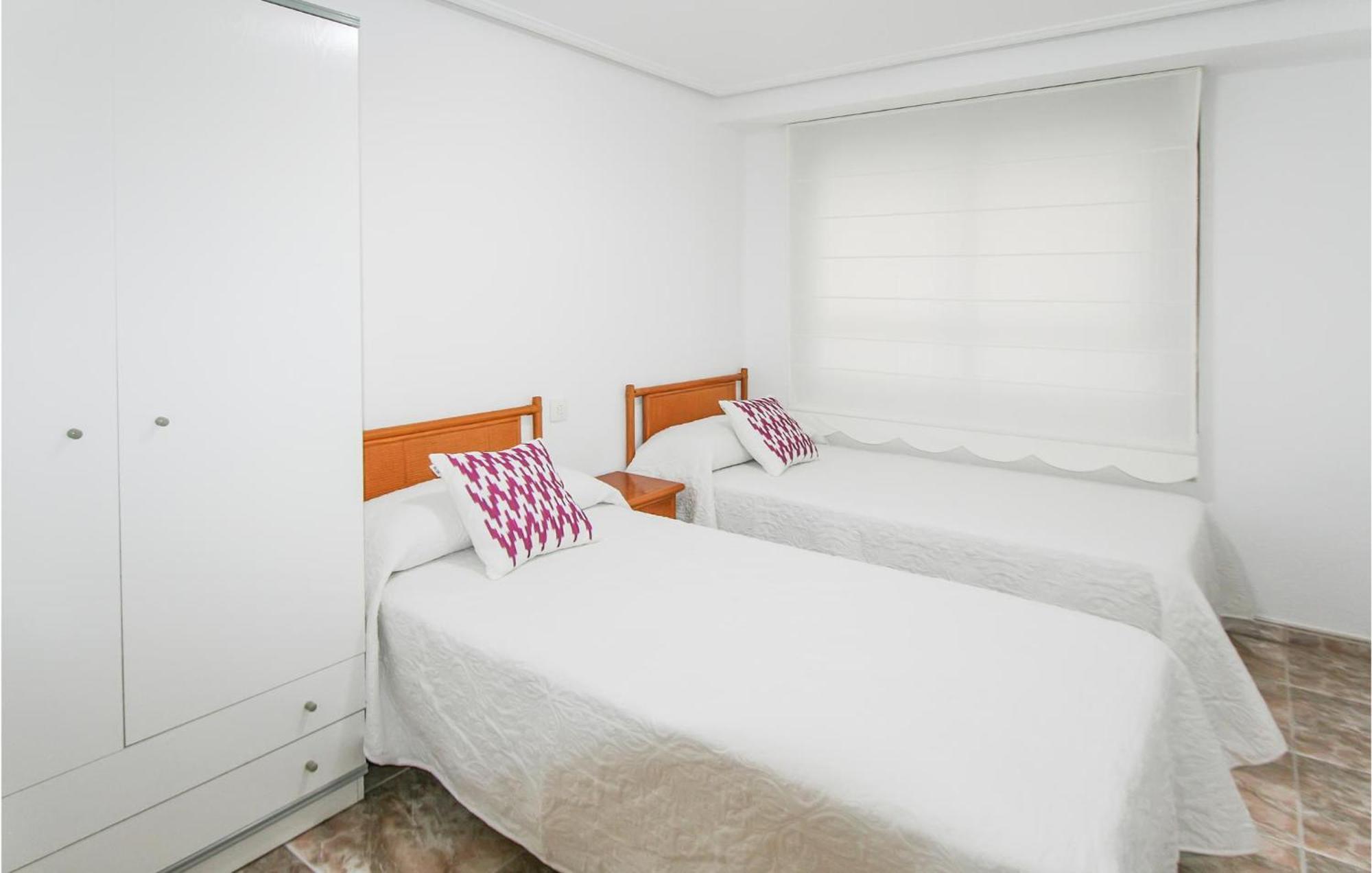 4 Bedroom Gorgeous In *