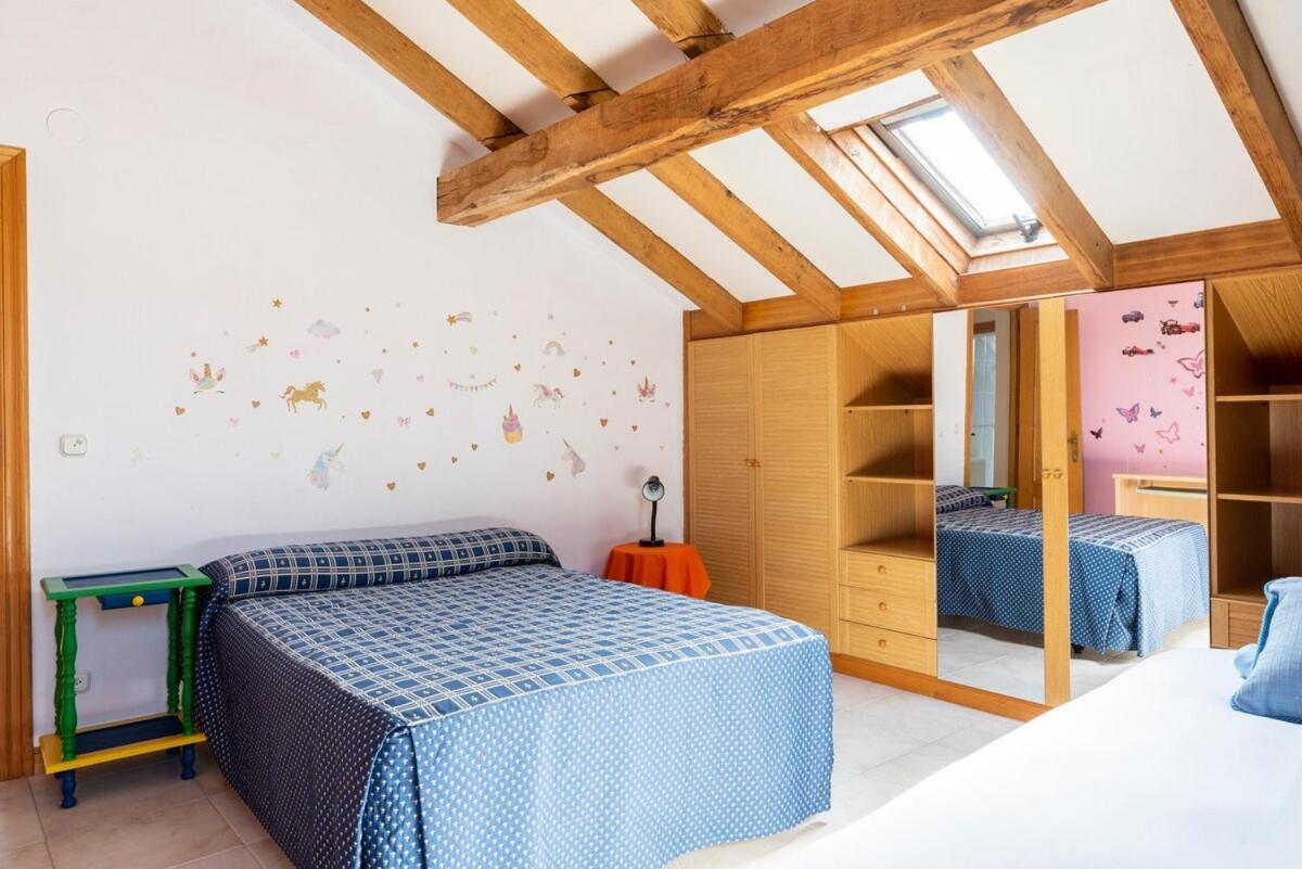 Сasa de vacaciones Casa Con Jardin En Gama *