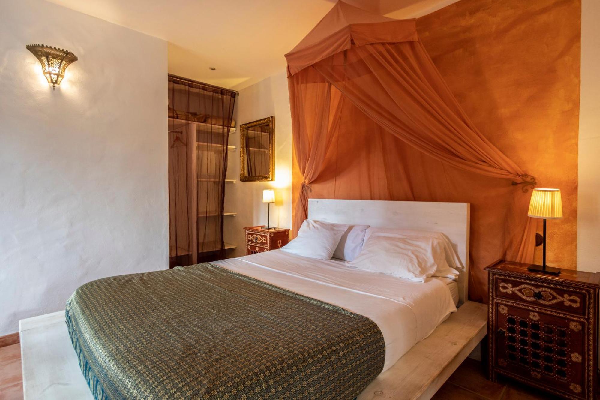 Bed and breakfast Paraiso Perdido Conil De La Frontera