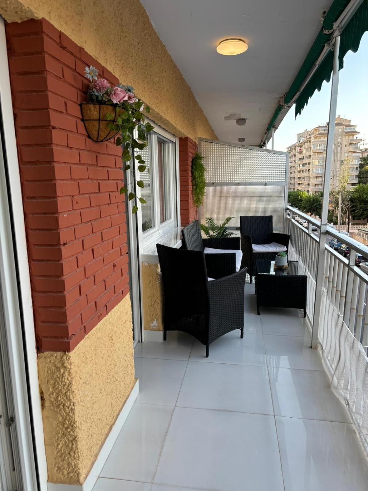 Apartmento De 3 Con Vistas Al Mar Playa de Gandia