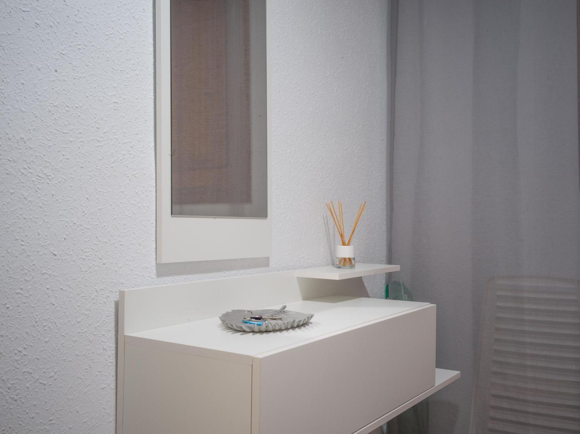 A 100 Metros Playa San Antonio 1-8 Personas Apartment