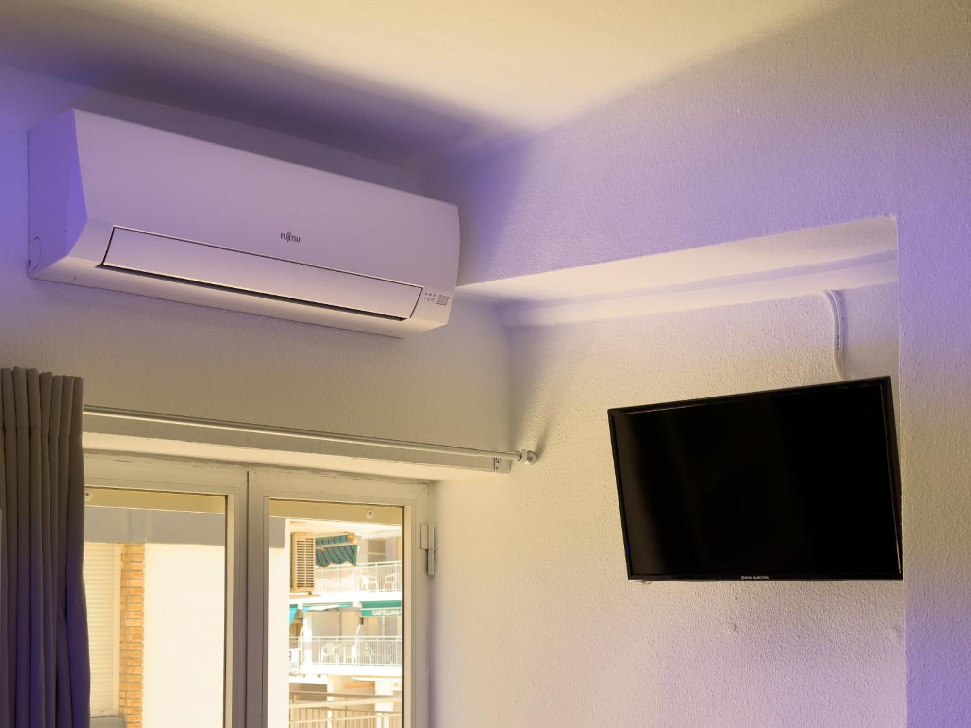 Apartment A 100 Metros Playa San Antonio 1-8 Personas Cullera