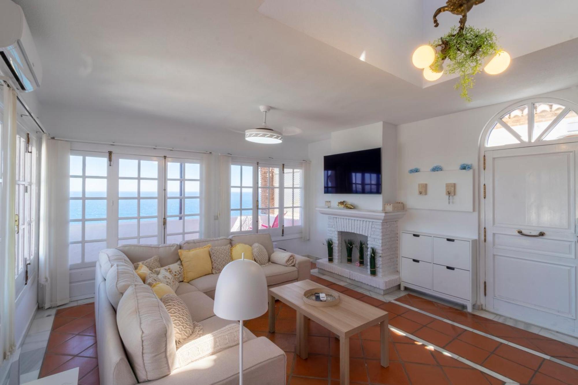 Holiday home Rentitspain Las Mimosas Balcon Al Mar En