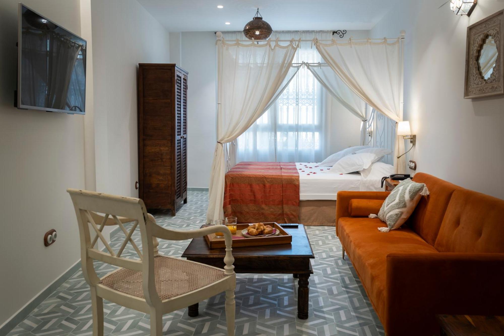 Hotel Alcoba Del Rey De