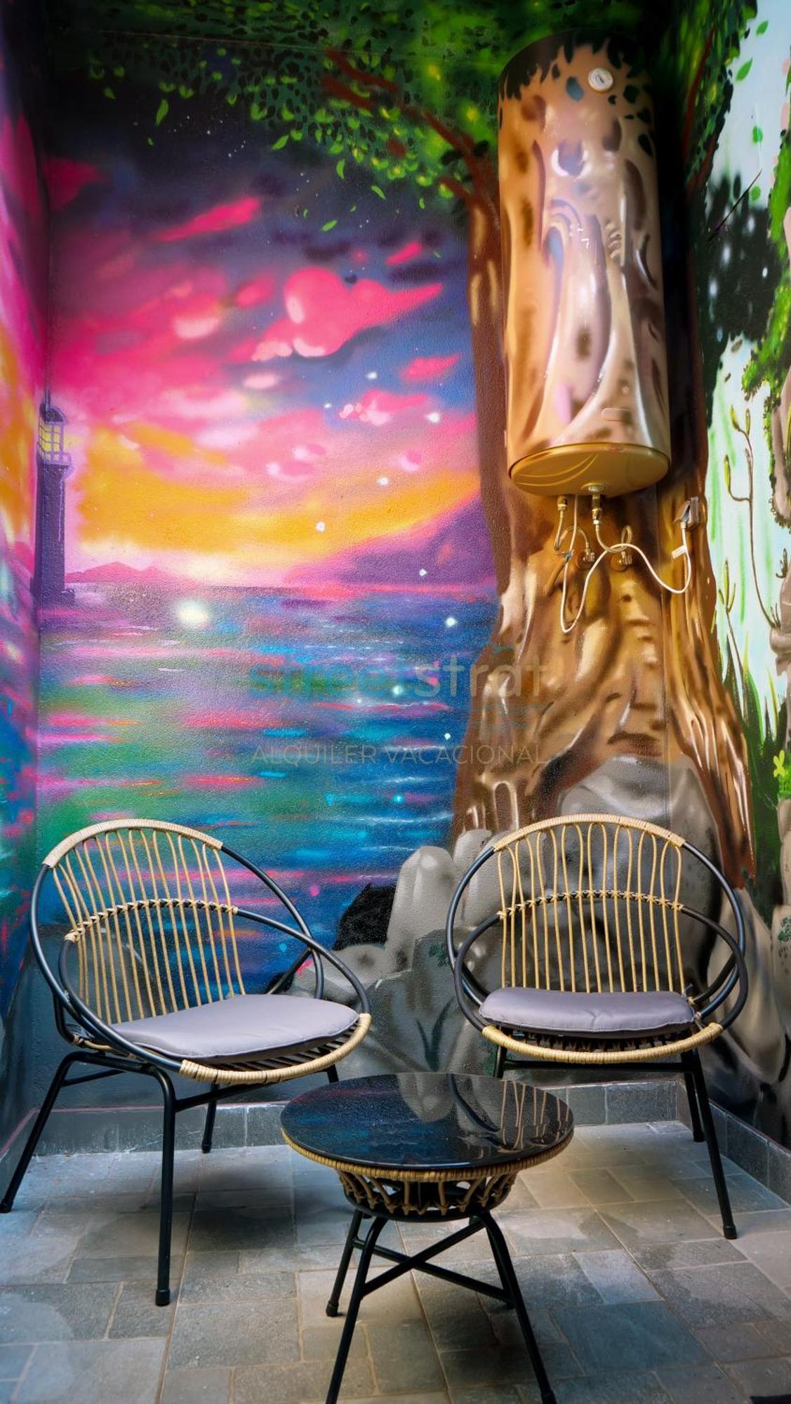 Casina De Tivo - *