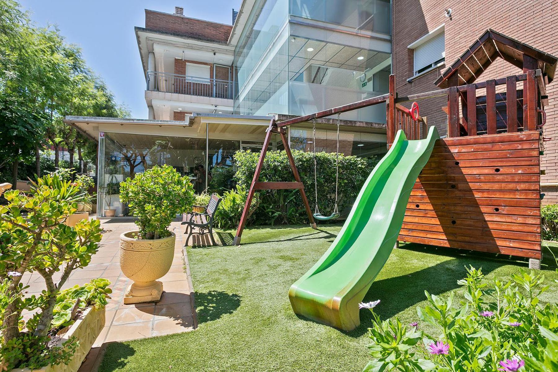Velor Apartamentos Turisticos Castelldefels