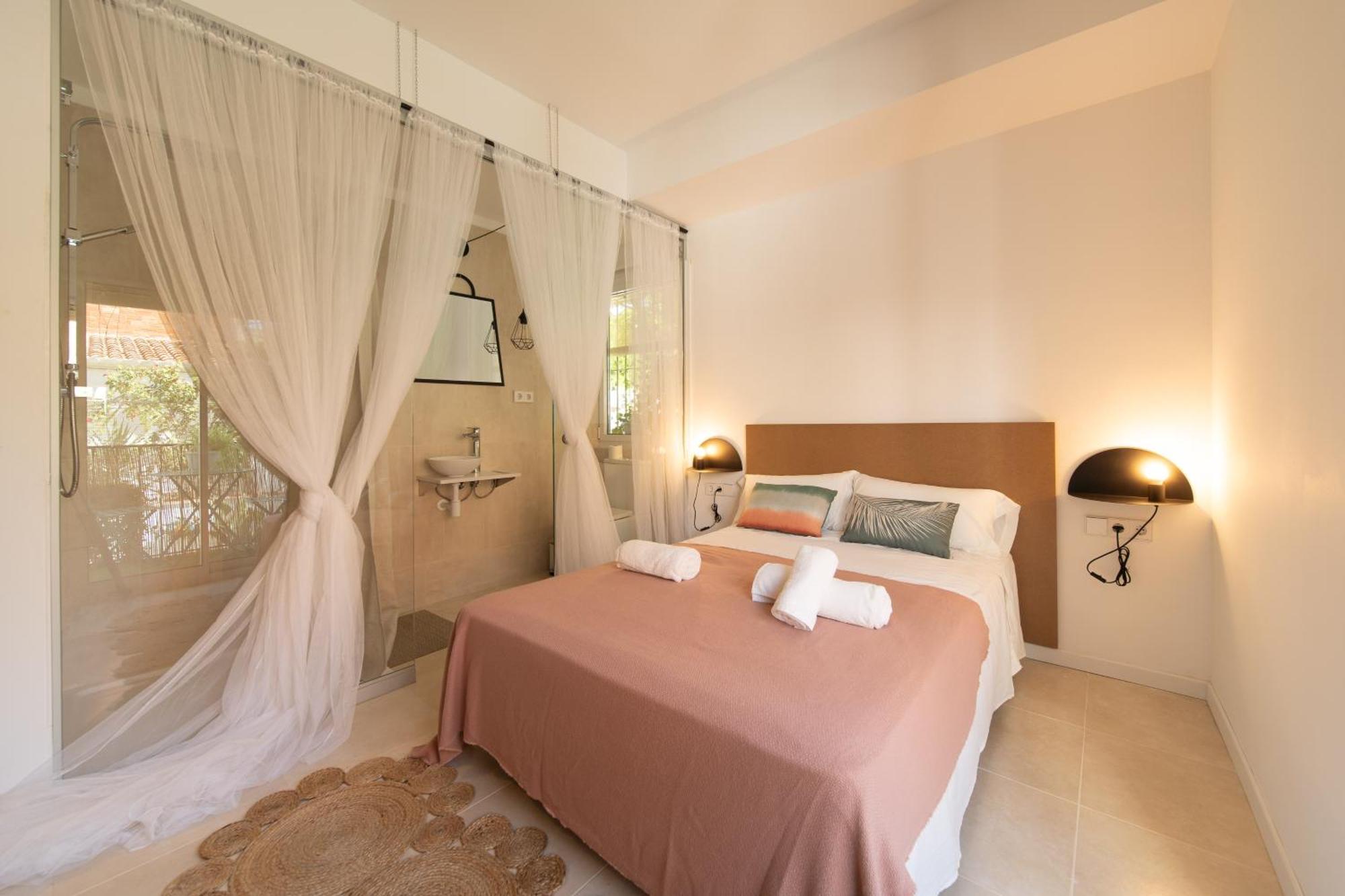 Guest house Sitges Beach Hostal Sitges
